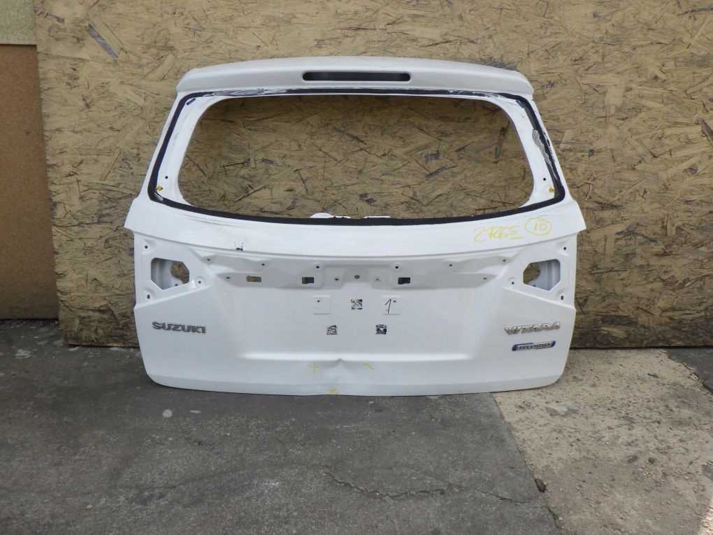 SUZUKI VITARA 3 III 15- Heckklappe