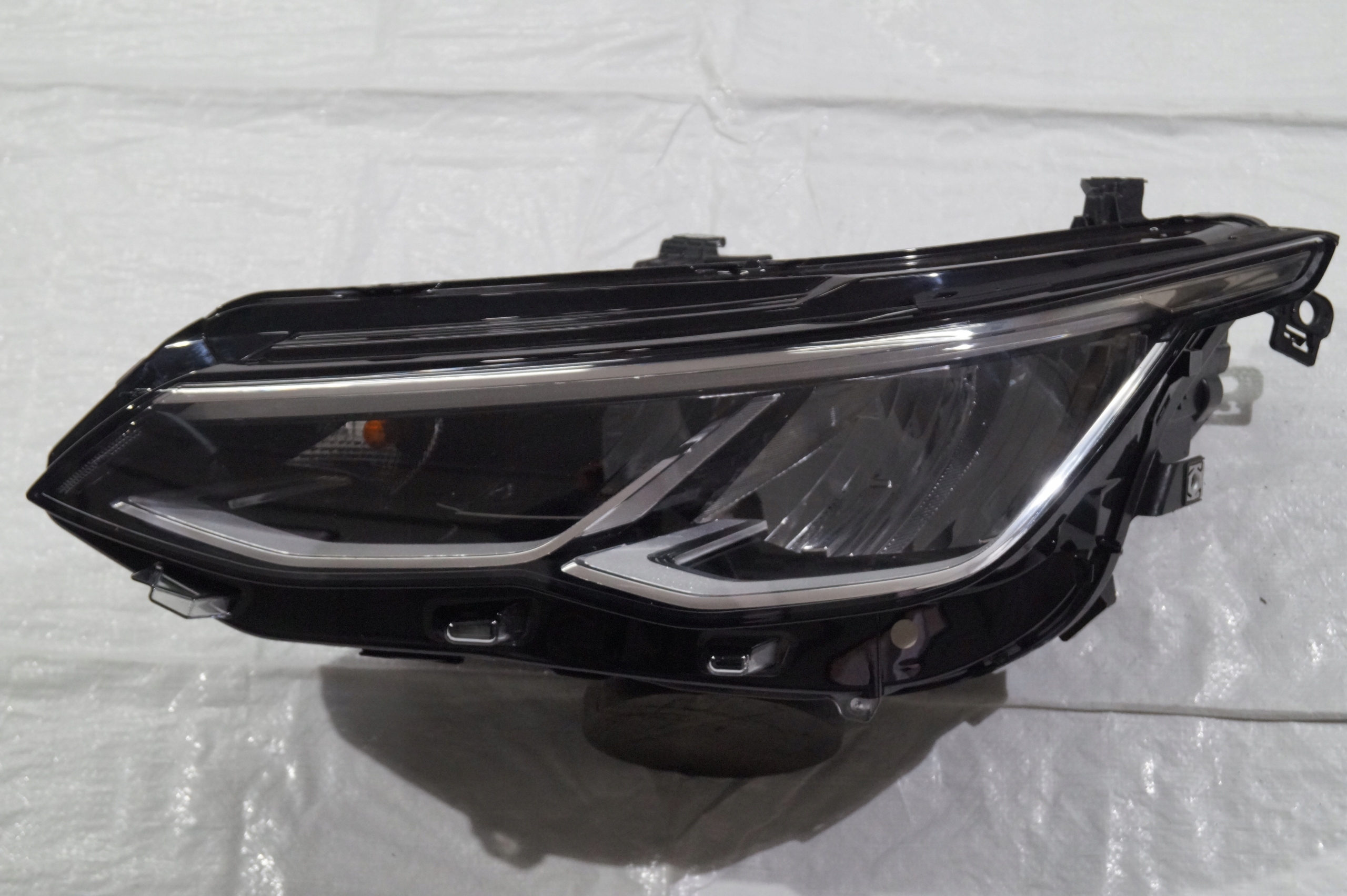 фара левая vw GOLF VIII 8 led европа 5H1.941.005 5H1941005