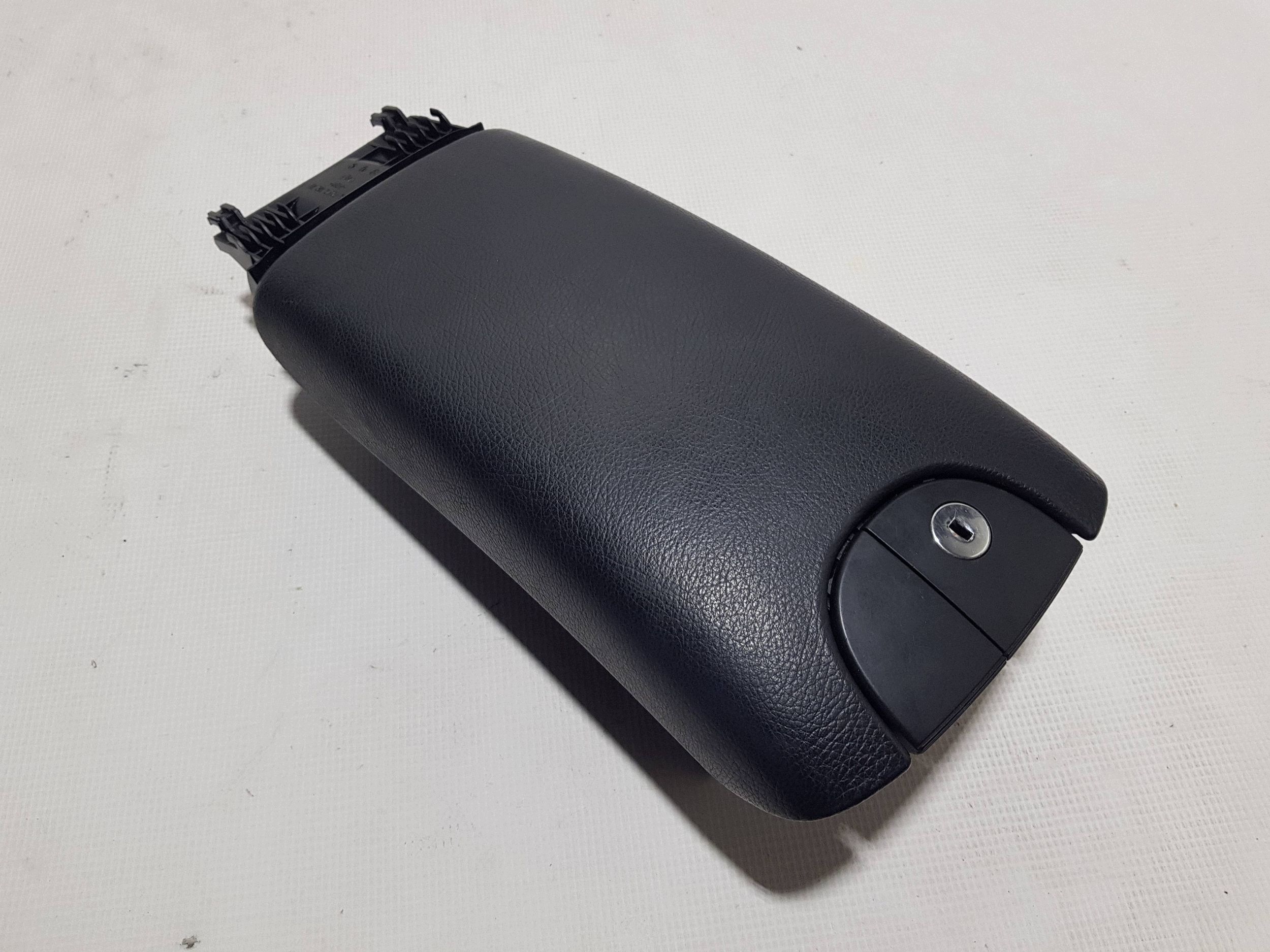armrest tunelu Mercedes CLK W209