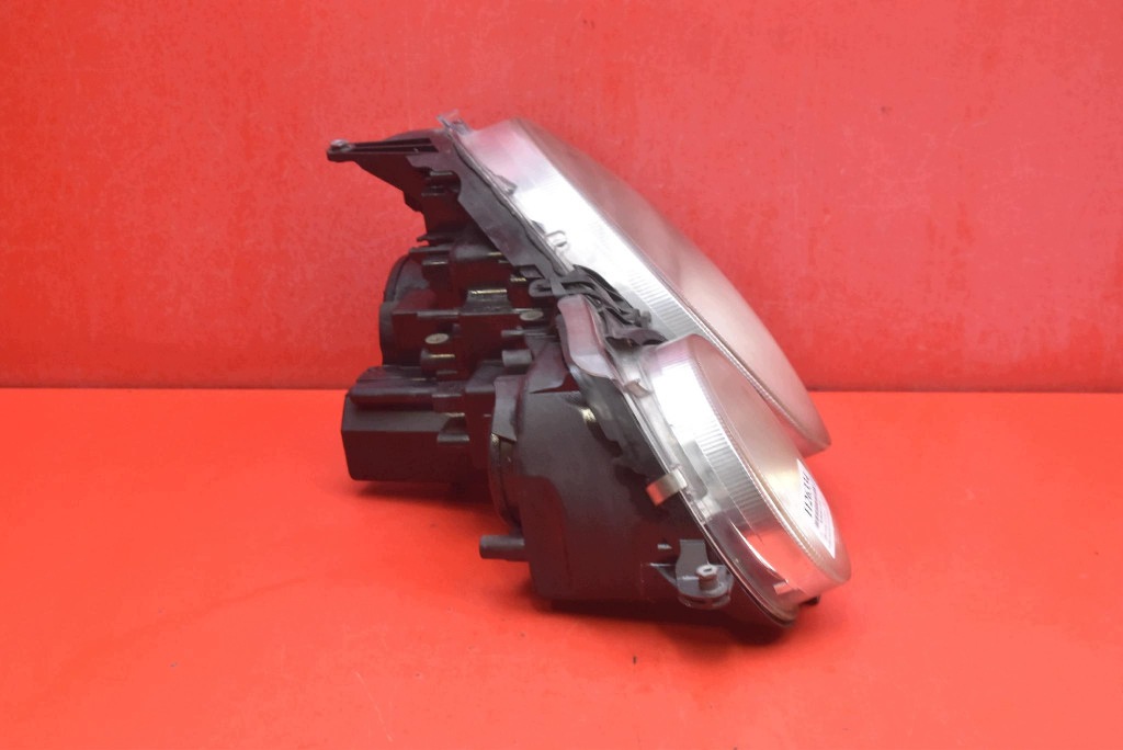 REFLEKTOR left light front lens EU 162591-00 MERCEDES E-KLASA W211 06