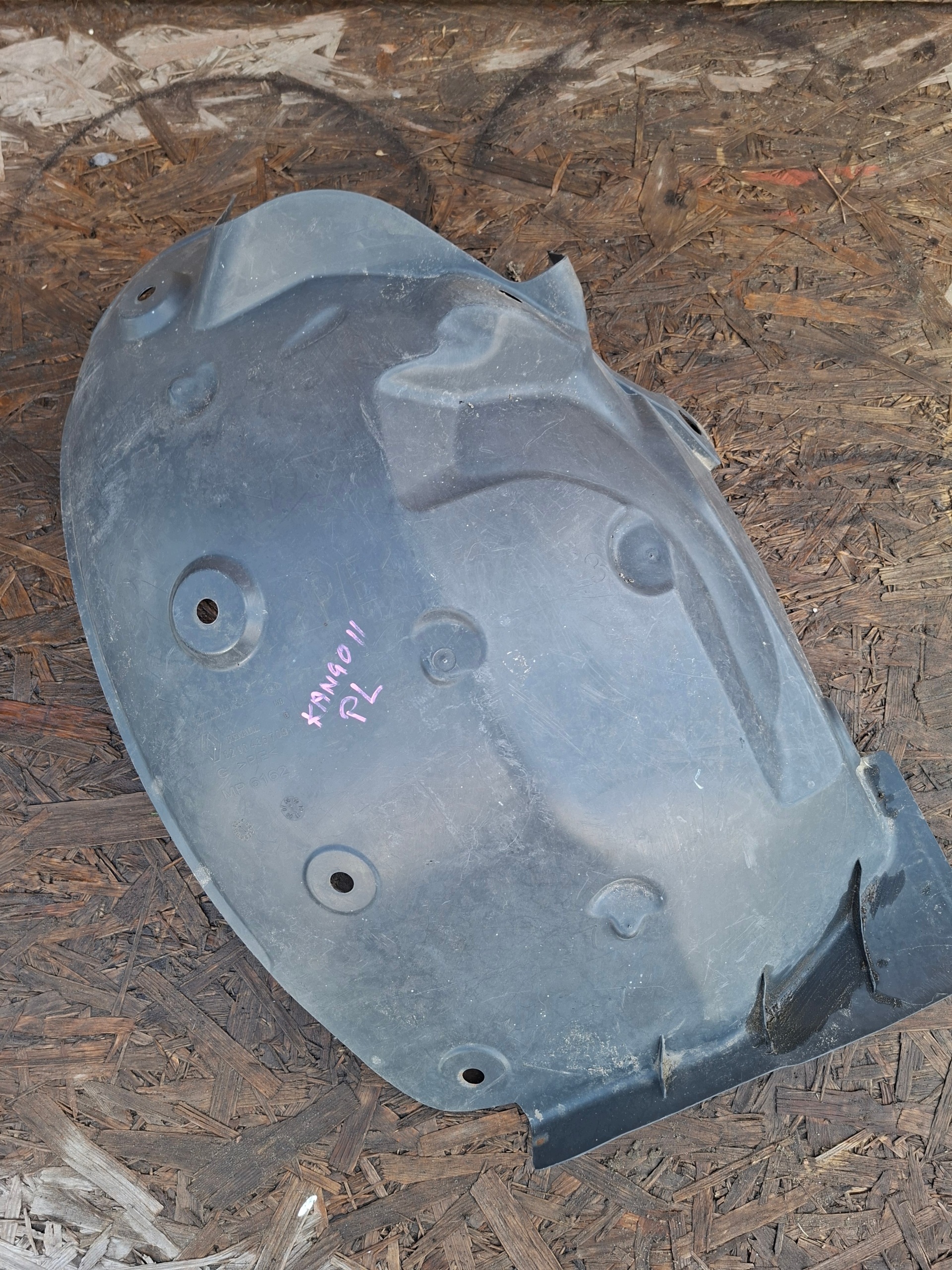 mudguard front front left RENAULT KANGO II 8200436709