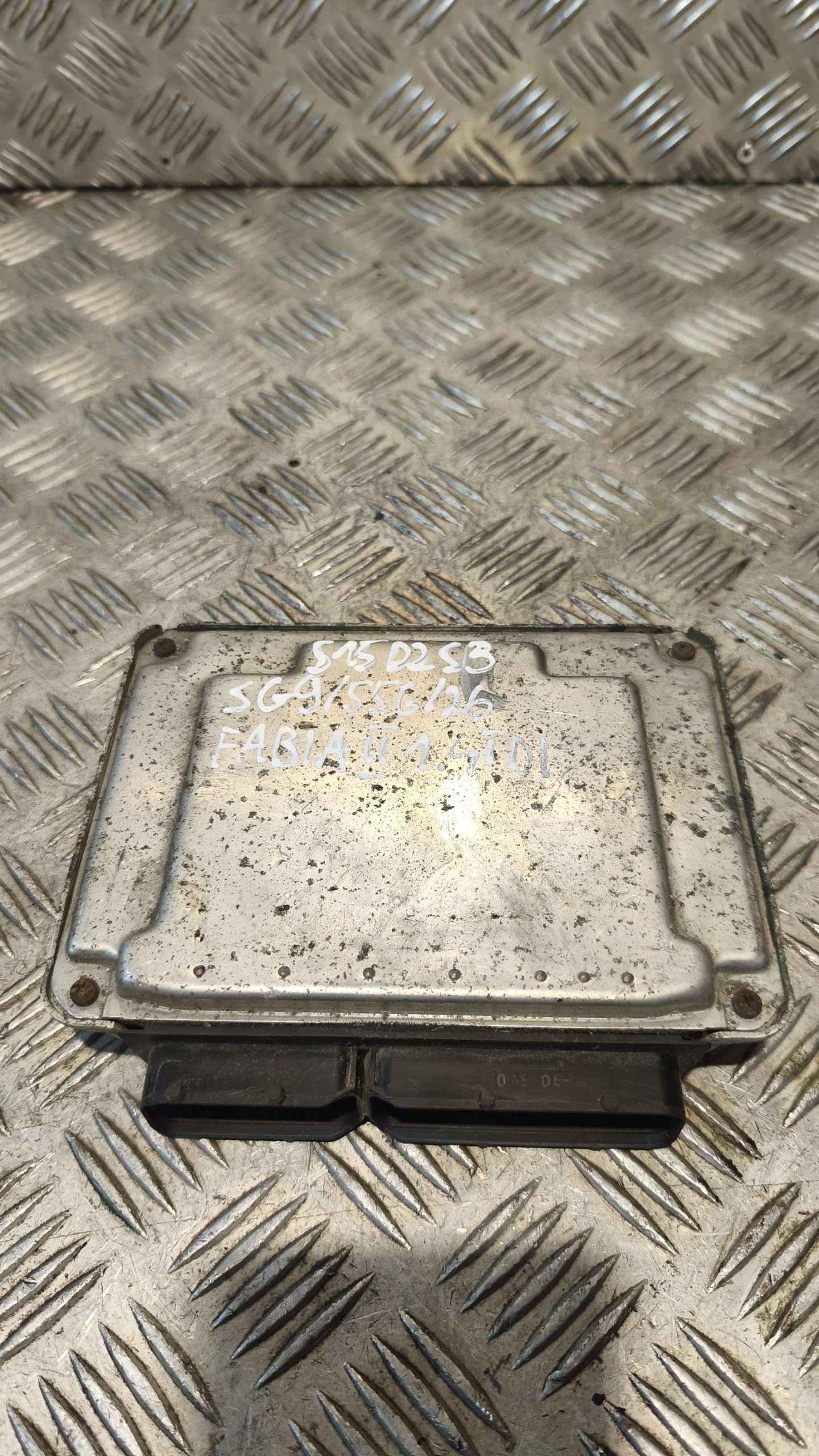 centralina computer motore FABIA II 1.4TDI 045906019 CE