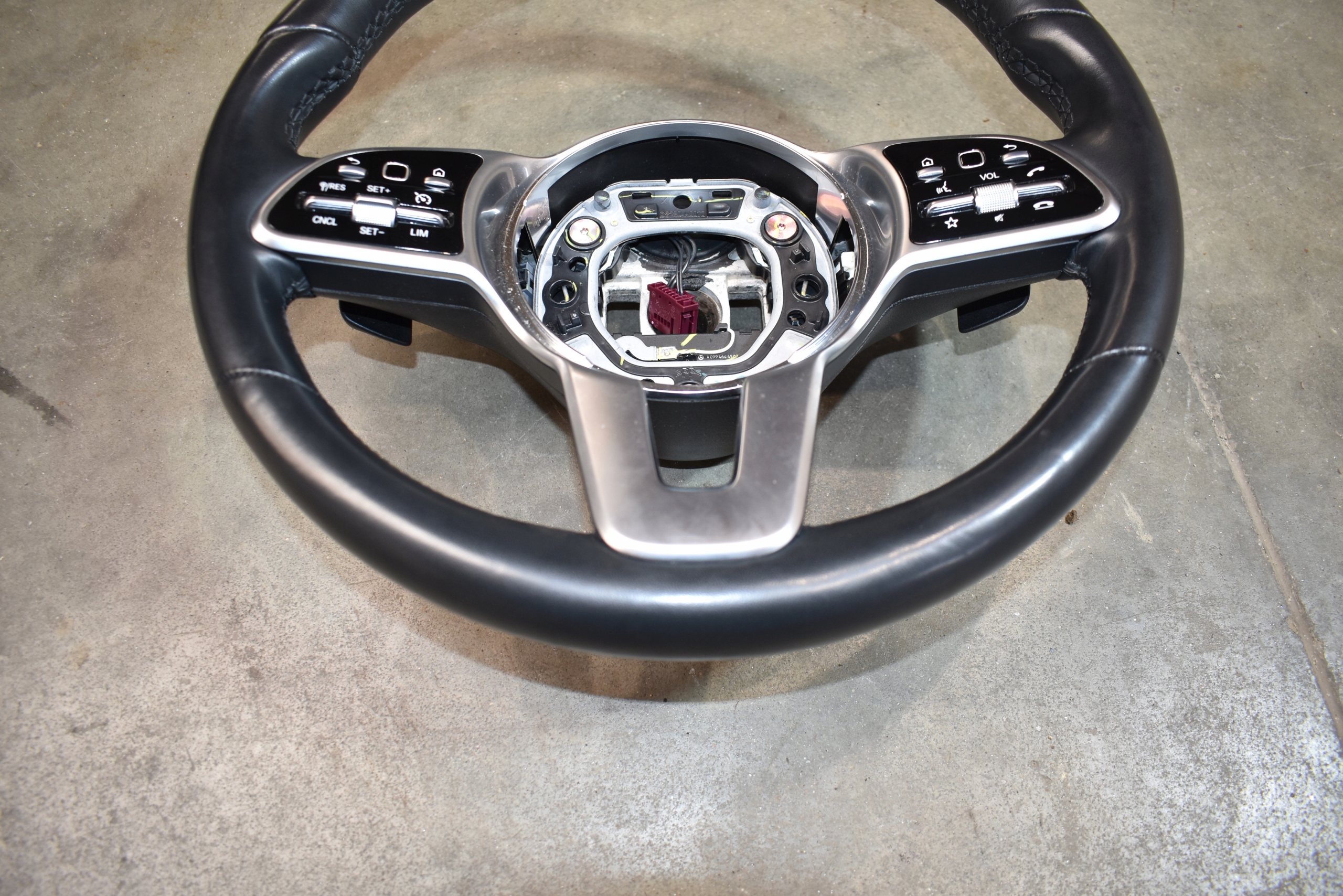 IDEALNA steering wheel, with shifting MERCEDES W167 1