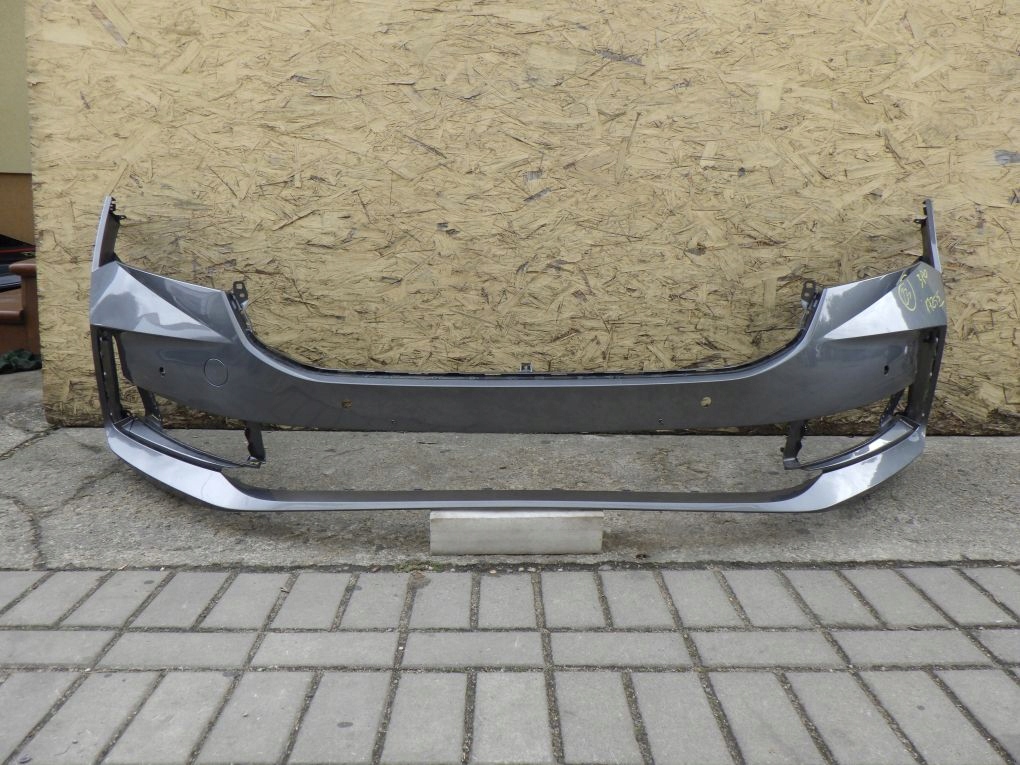 SKODA SUPERB IV 4 3P0 2024- front bumper