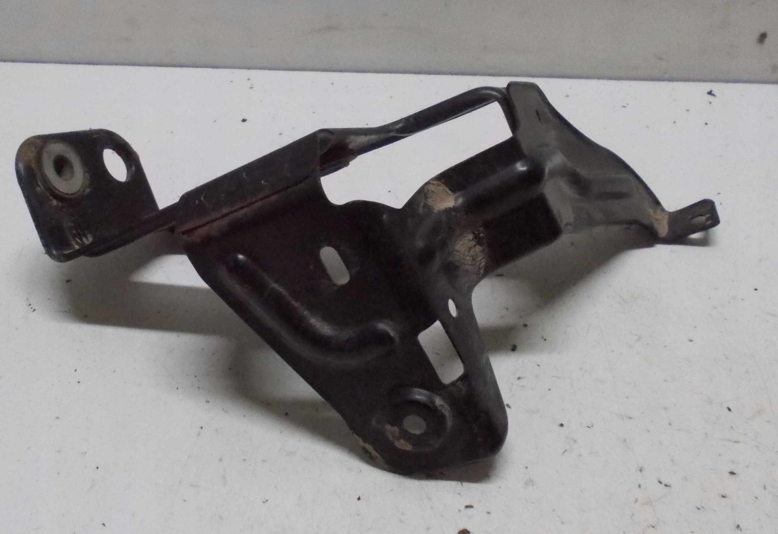 AUDI A6 C6 2.0 TFSI 08R Poignée Console Intercooler 03G131529B