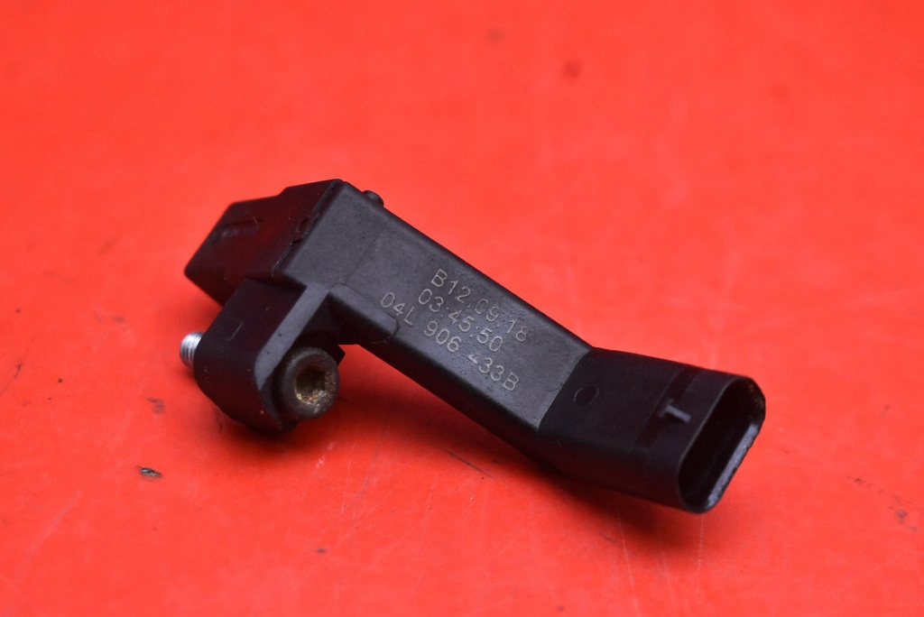 crankshaft position sensor 04L906433B SKODA OCTAVIA 3 III 1.6 TDI