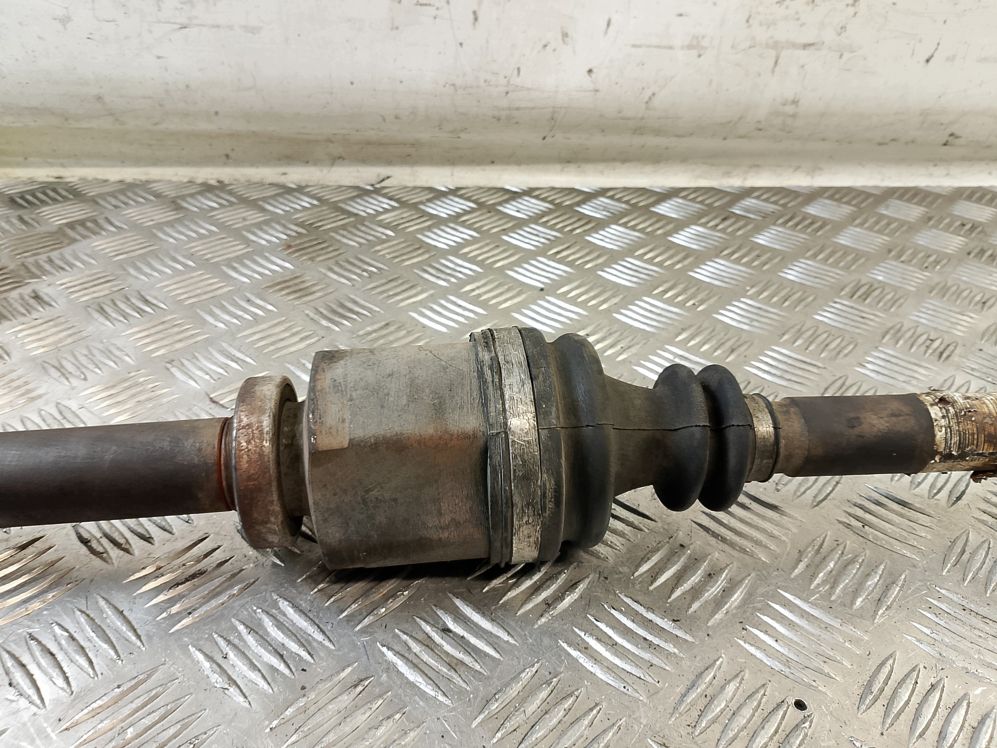 semi-axis right long RENAULT SCENIC II 2 1.9 DCI 8200436366