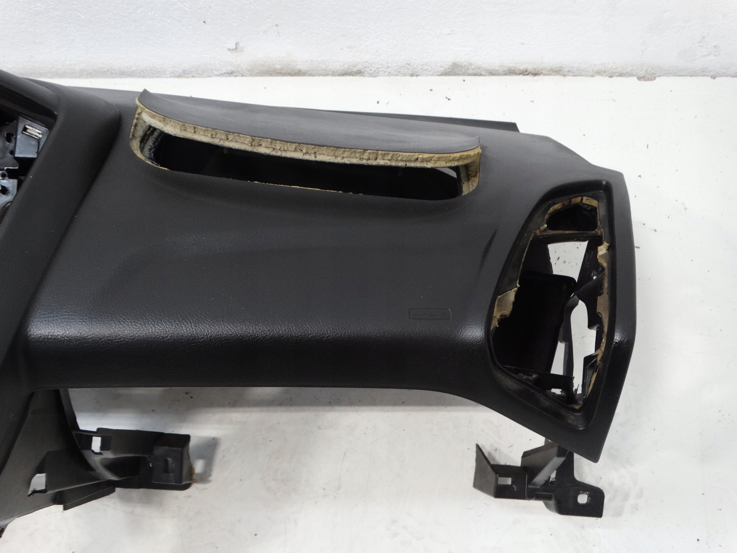 dashboard instrument panel console cockpit FORD FOCUS MK3 BM51-A044M25 10-19R.