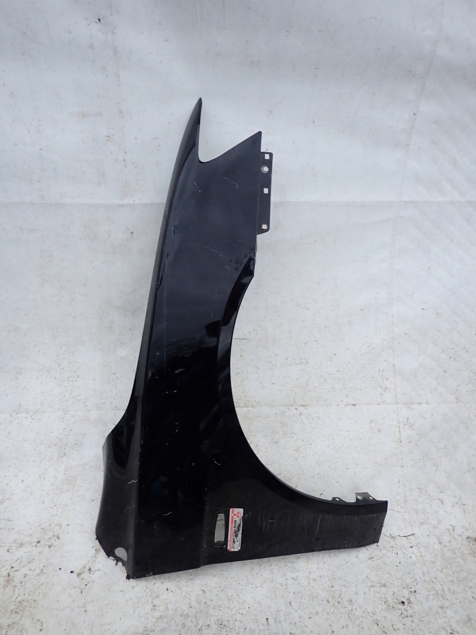 MITSUBISHI LANCER X 07-16 fender front right