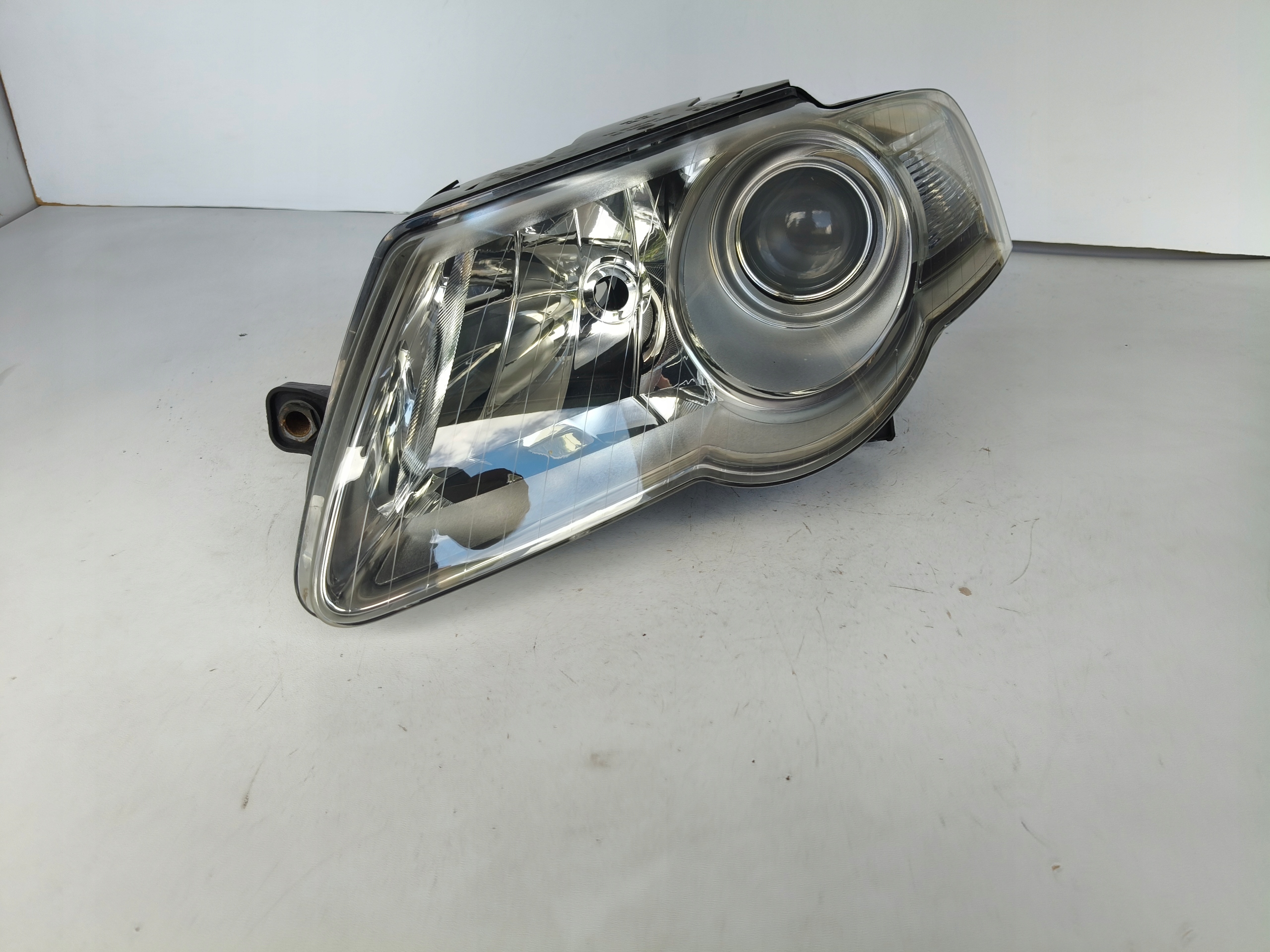 light left REFLEKTOR VW PASSAT B6 3C 3C0 04-10