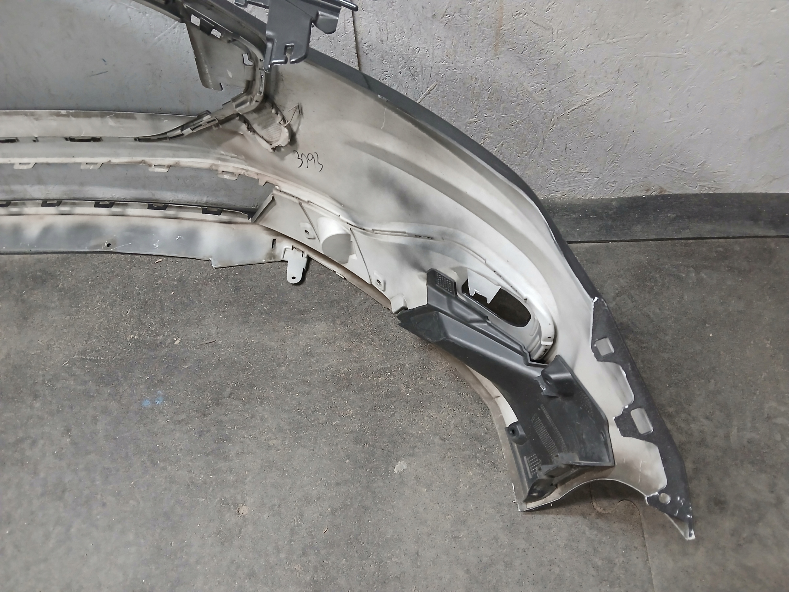 nárazník předek FORD FOCUS MK4 LIFT