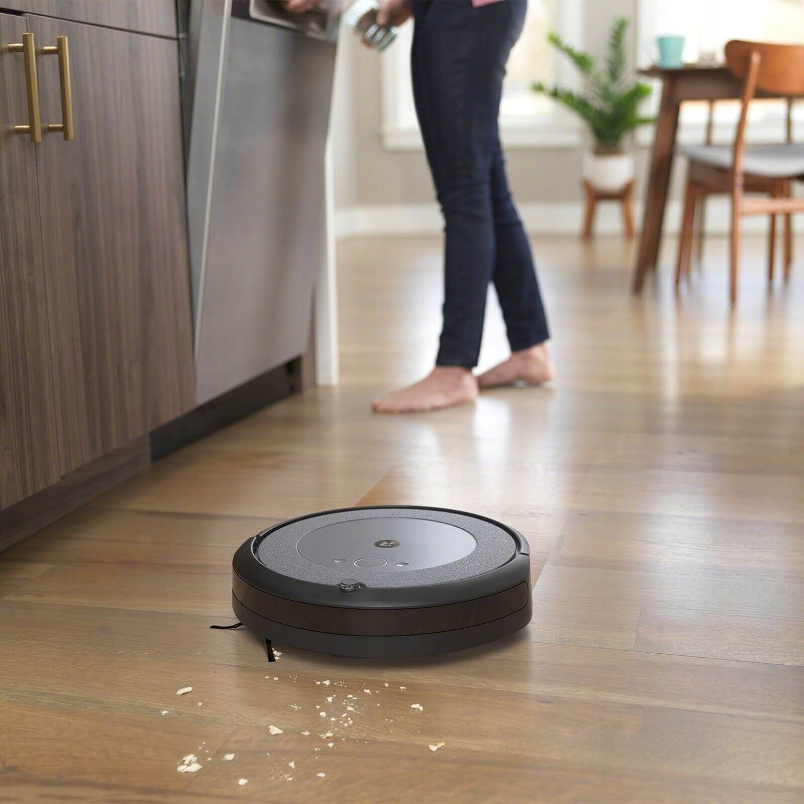 ROBOT SPRZĄTAJĄCY ODKURZAJĄCO-MOPUJĄCY AUTOMATYCZNY IROBOT ROOMBA COMBO I5 Model Roomba Combo I5