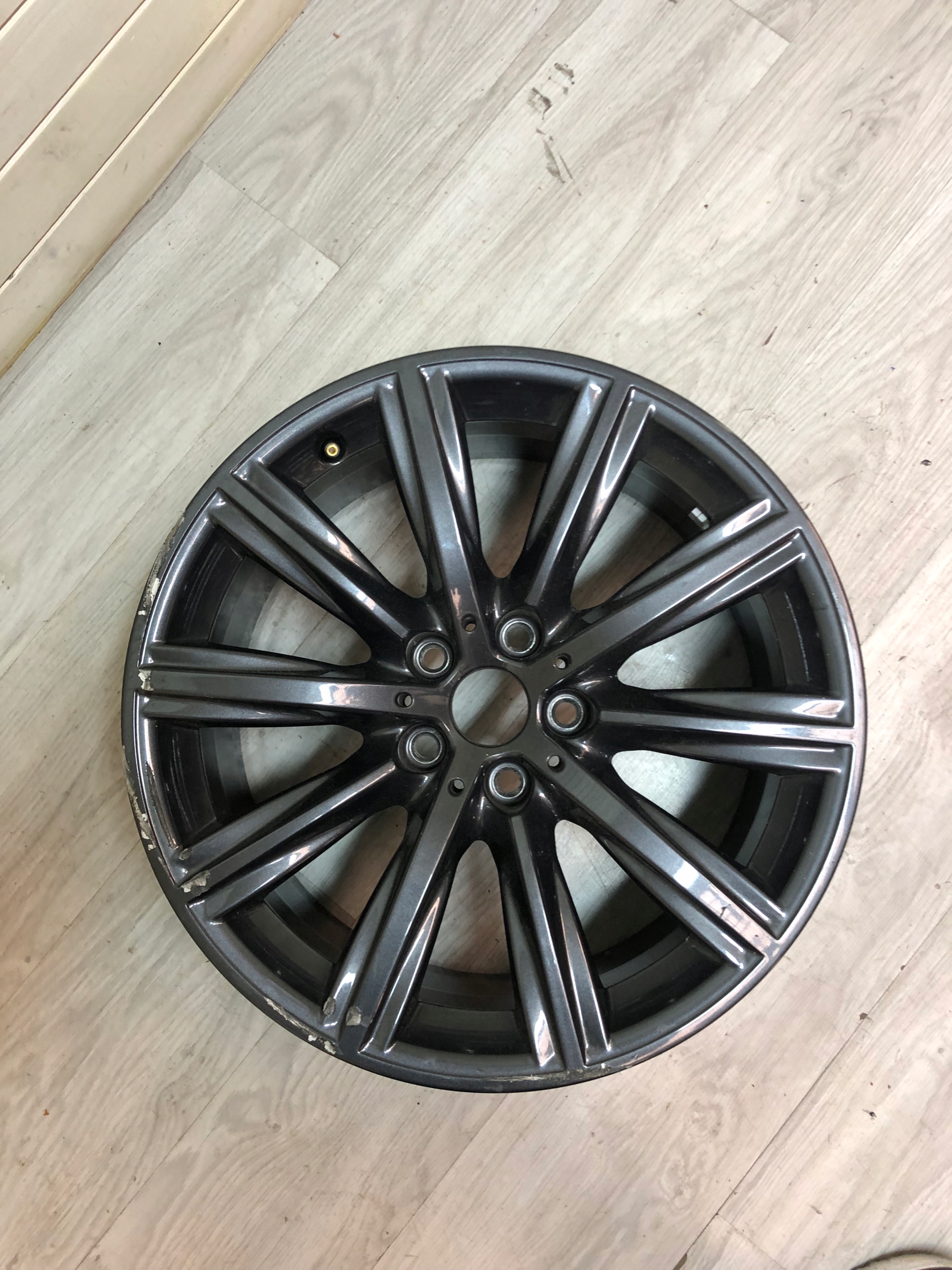 BMW 5 G30 G31 18'' ET30 disk ALU 6874441