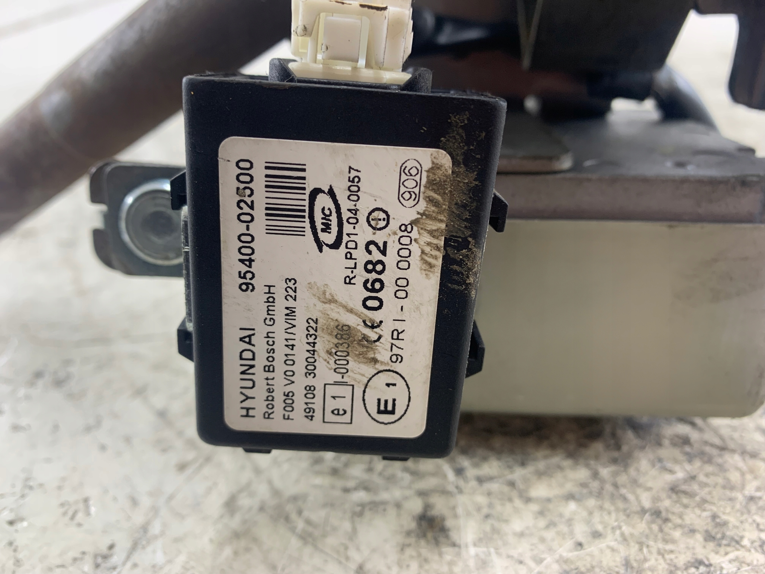 HYUNDAI GETZ servo pump steering wheel rod 56300-1C700