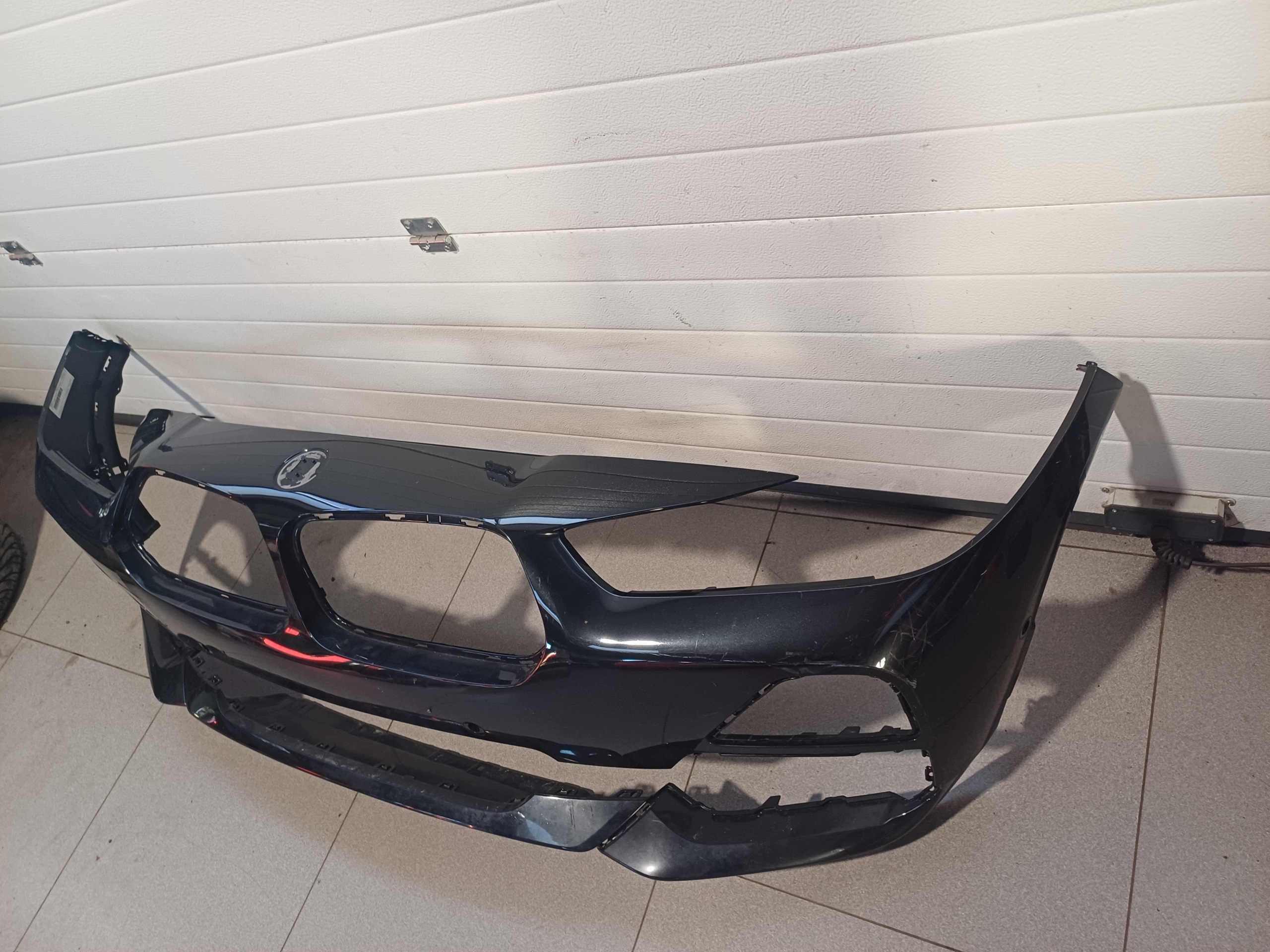 bumper front front BMW X2 F39 51117428927 4X PDC