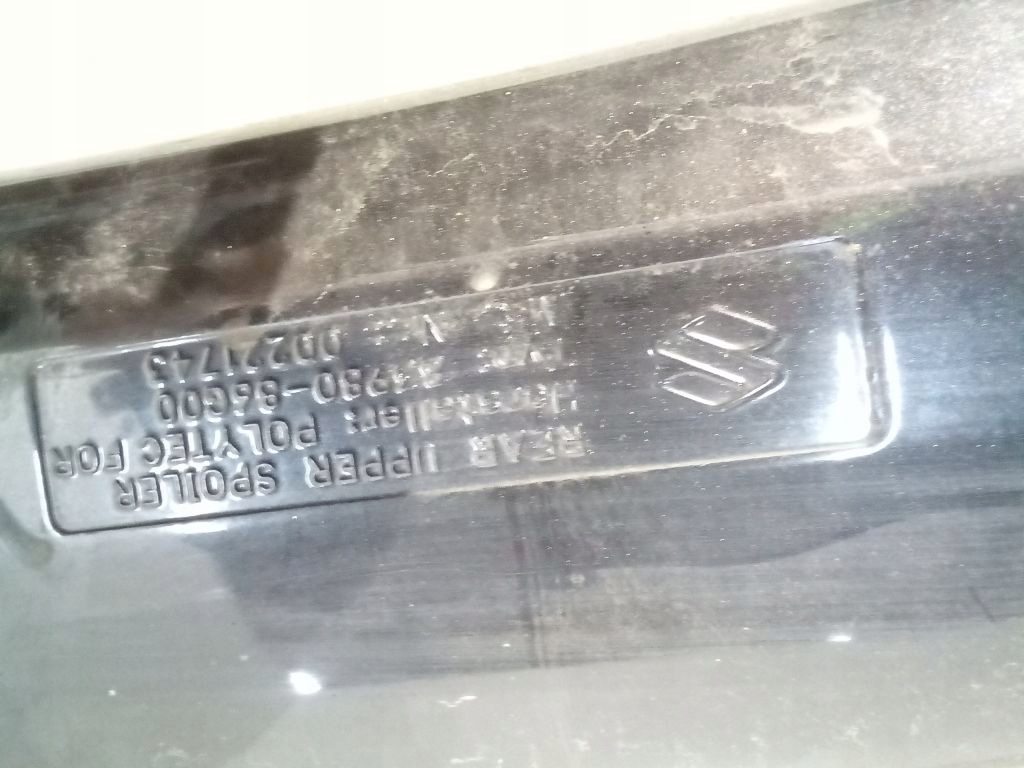Suzuki Ignis II 2 spoiler lotka heckklappe heck 83980-86G00