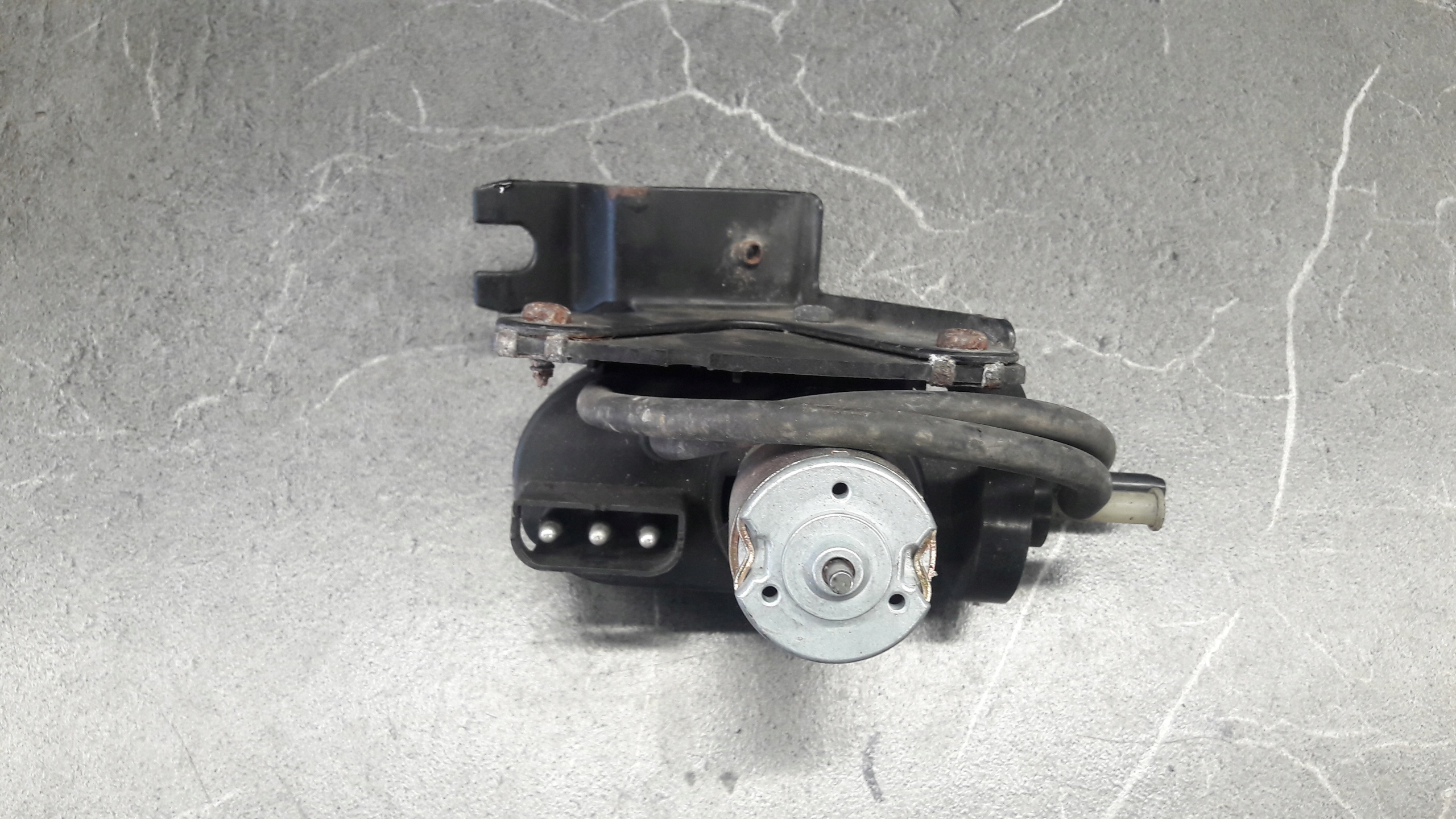 1390903 pompka tempomatu VOLVO V70 S70 XC70