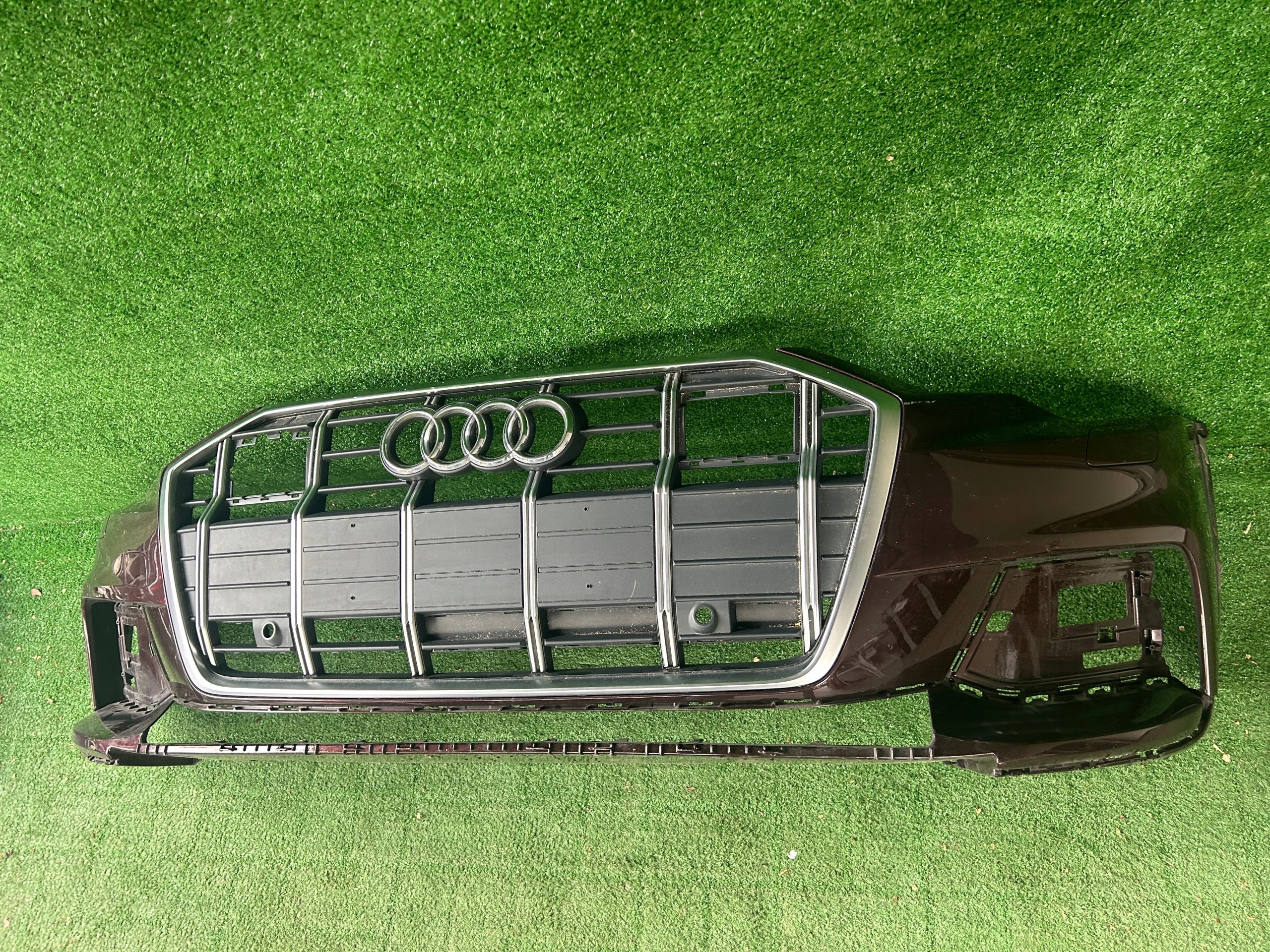Audi A6 4K Allroad nárazník předek přední