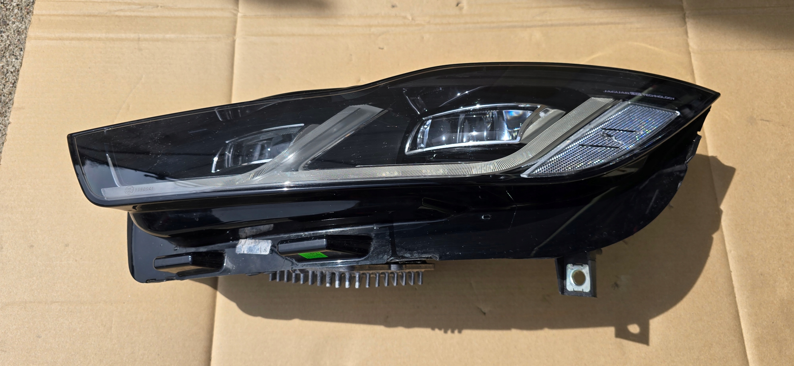 JAGUAR AND-PACE X590 LIGHT LEFT FULL LED