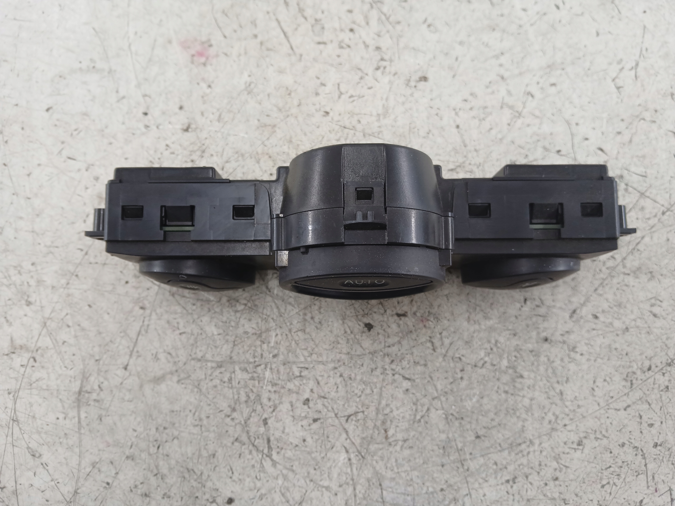 RENAULT MEGANE II Unite commande clima 8200344840