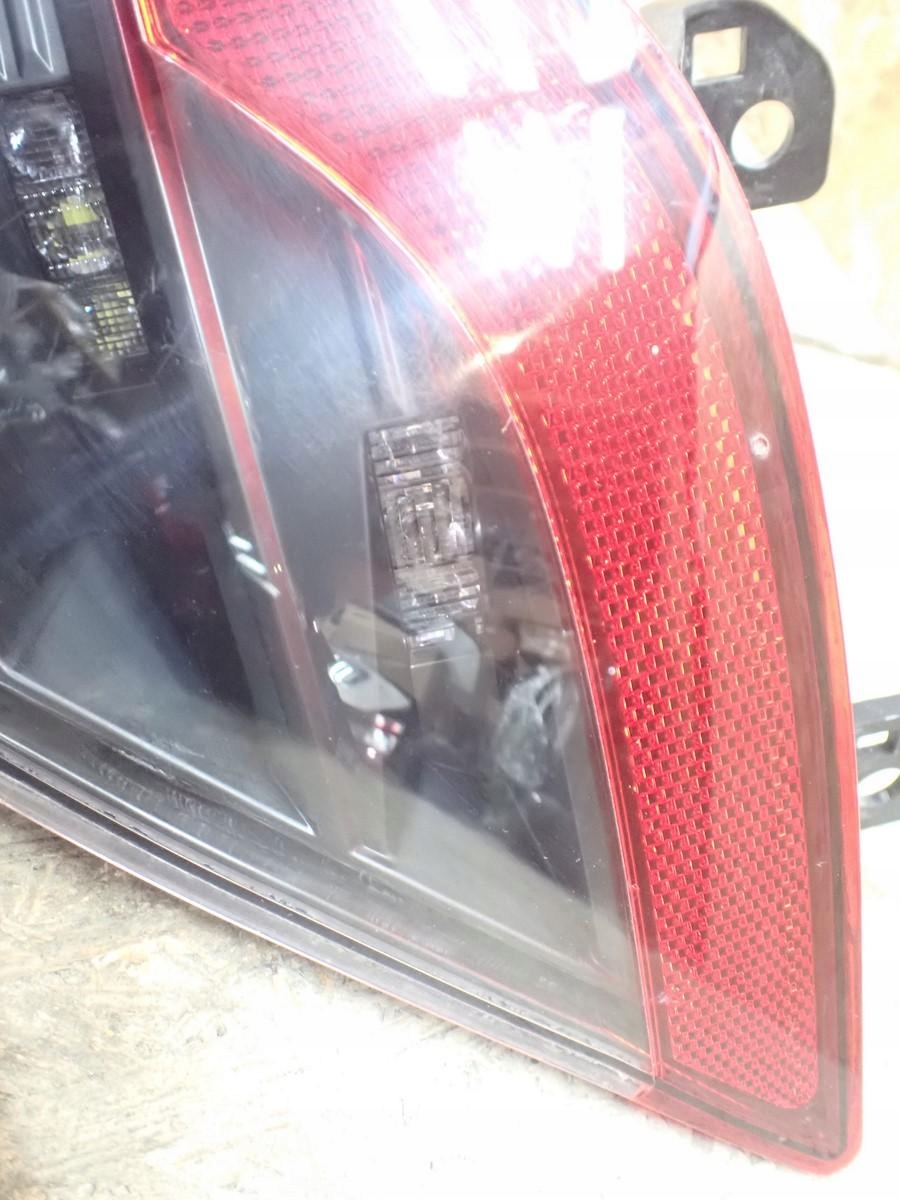 left rear light fog lights RENAULT AUSTRAL 2022- 265850172R