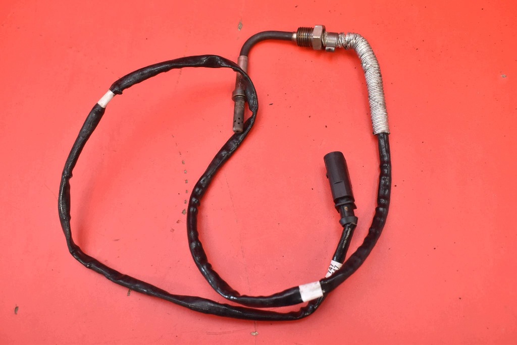 Sensor TEMPERATURY Gase 04L906088DR AUDI A4 B8 2.0 TDI 190 KM LIFT 11-16
