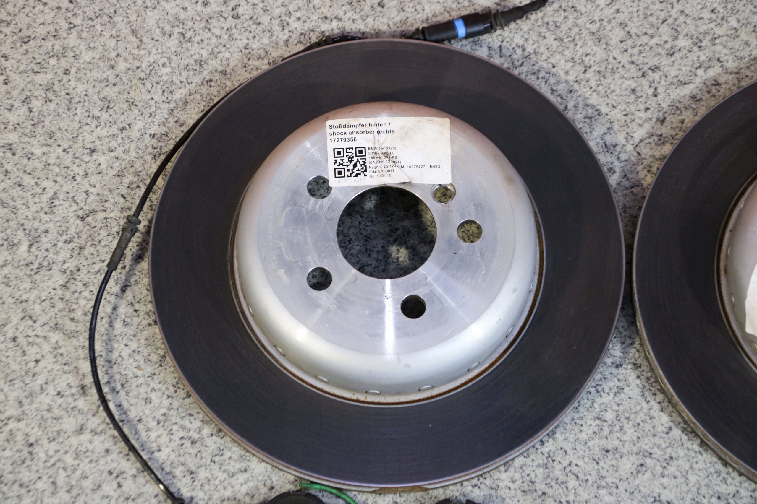 BMW G20 330i discs plates rear part 330x20 10 km !!!