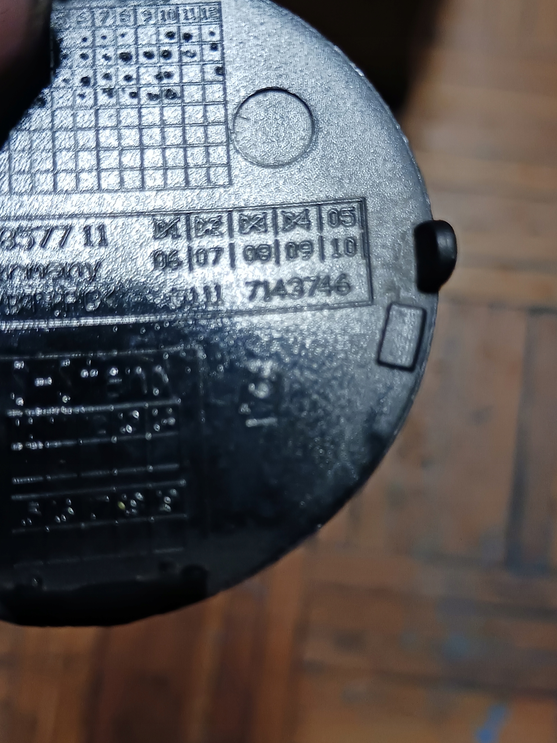 Verschlußstopfen der Stoßstange heck BMW 3 E90 E91 7143746 orygin