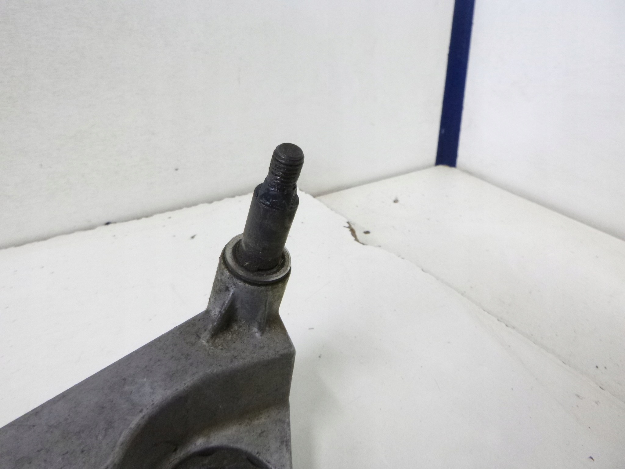 wiper mechanism front Mercedes W203 Coupe 02r.