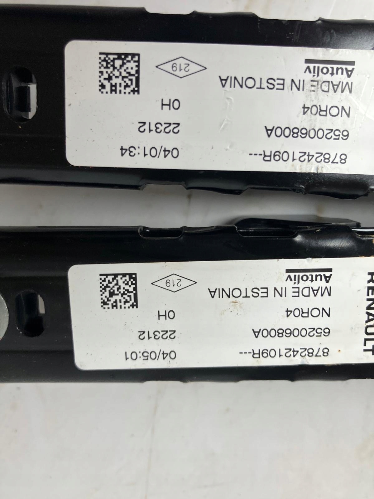 SUWAK REGULACJA stěny RENAULT MEGANE V E-TECH 878242109R
