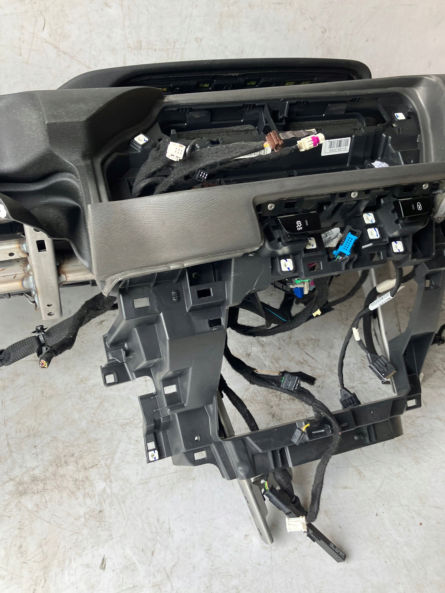 konzola airbag spolujezdce C4 PICASSO II
