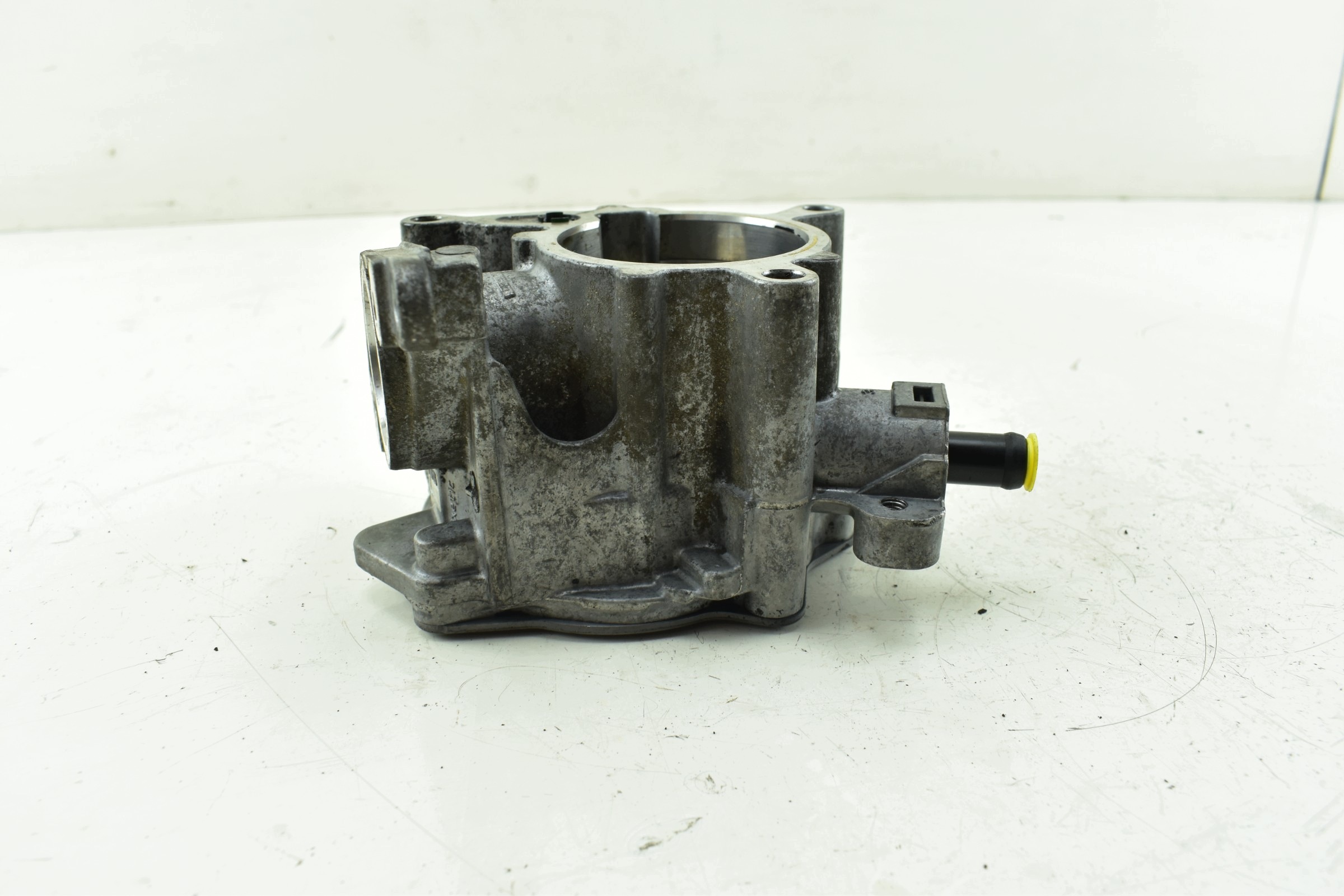 Pompa Vacum AUDI A3 A4 A5 TT SEAT LEON II EXEO 1.8 TSI 06J145100B