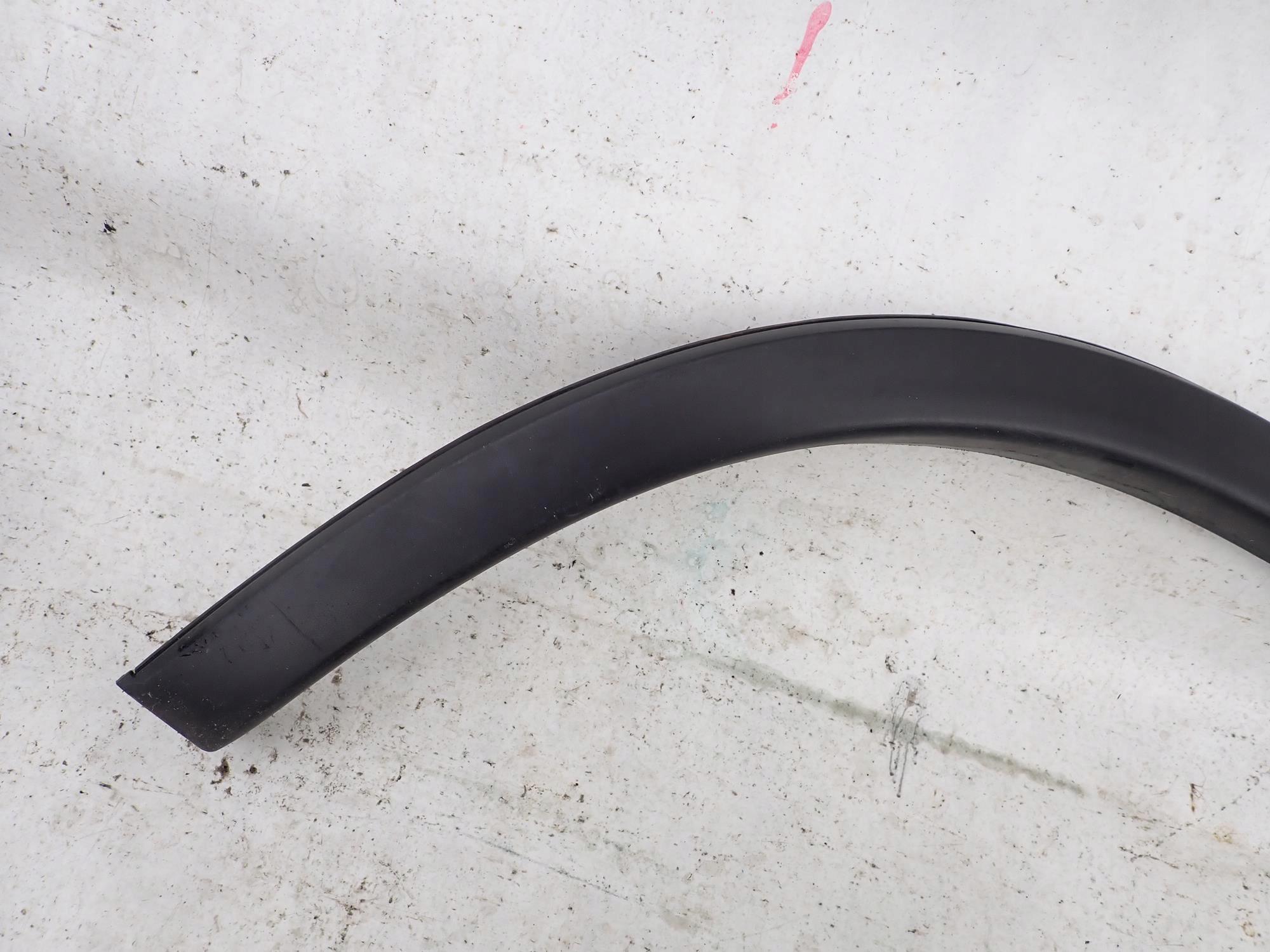 MITSUBISHI ASX and 1 LIFT 12-22 cap left front