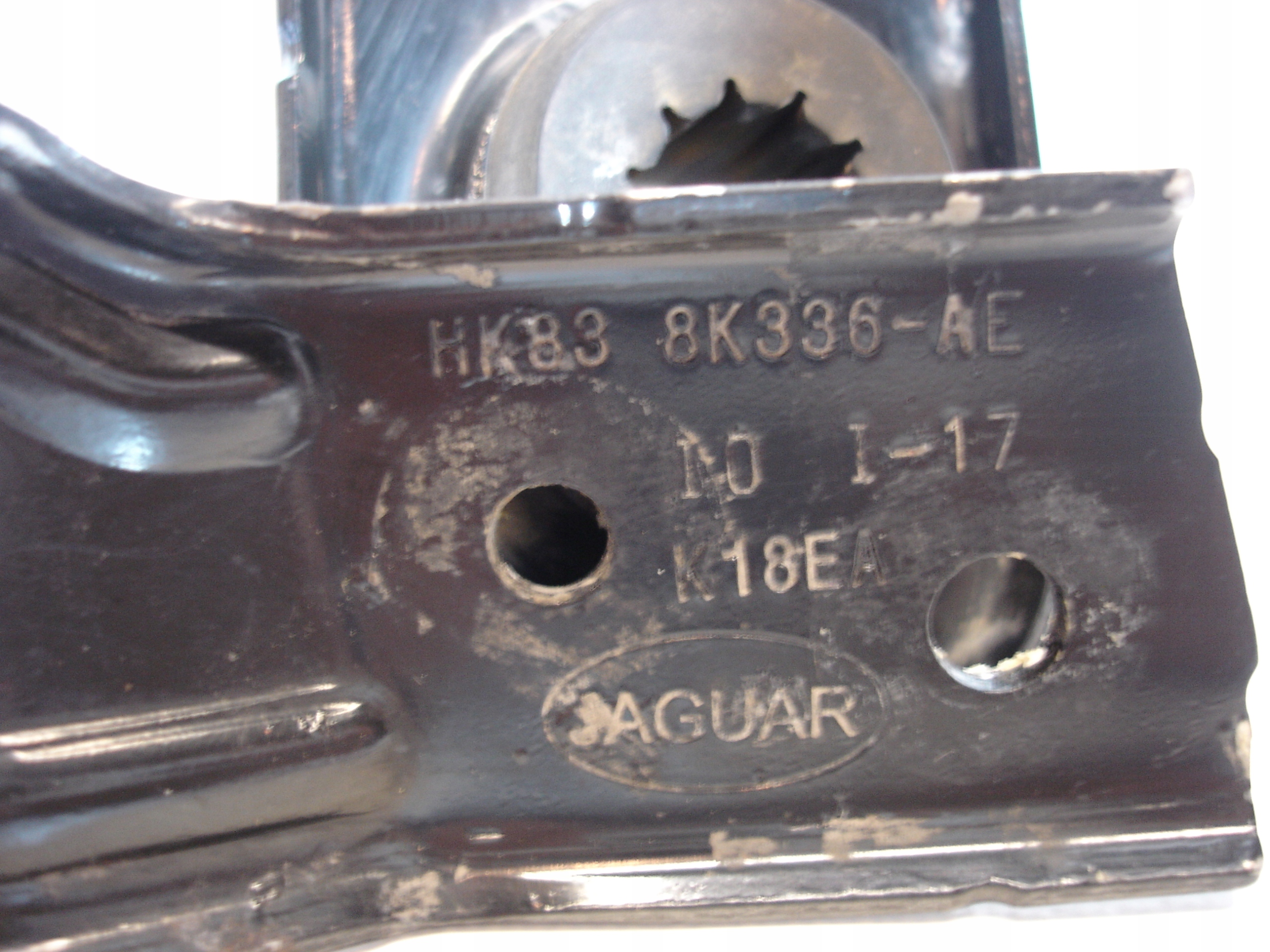 JAGUAR F-PACE Console Gauche Support plaque Radiateur