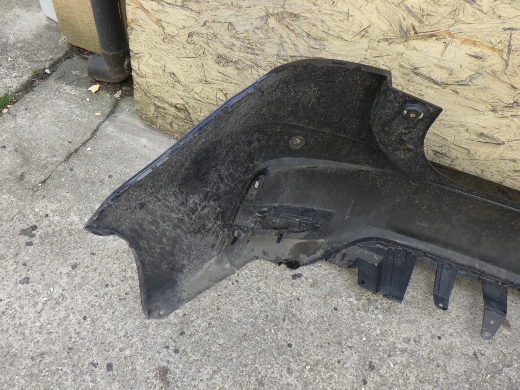 LEXUS CT 200 H LIFT 14- front bumper