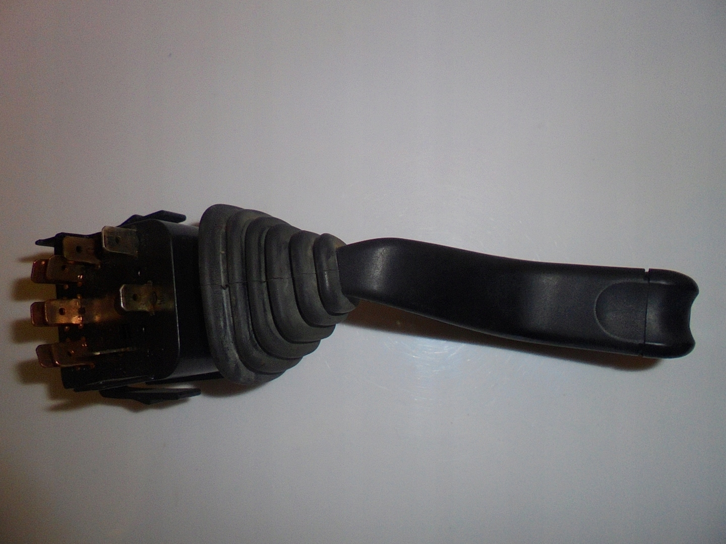 Bouton Indicateurs de direction OPEL 90221174