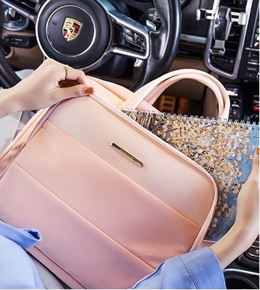 Stylowa Damska Różowa torba etui shouldcat na laptopa 15,6"