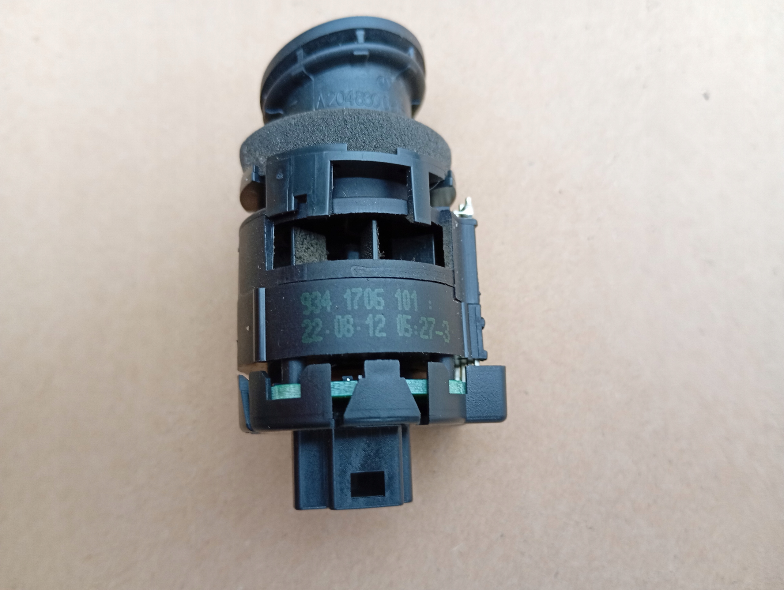 CZUJNIK TEMPERATURY WEWNETRZNEJ MERCEDES C KLASA W 204 9341706101