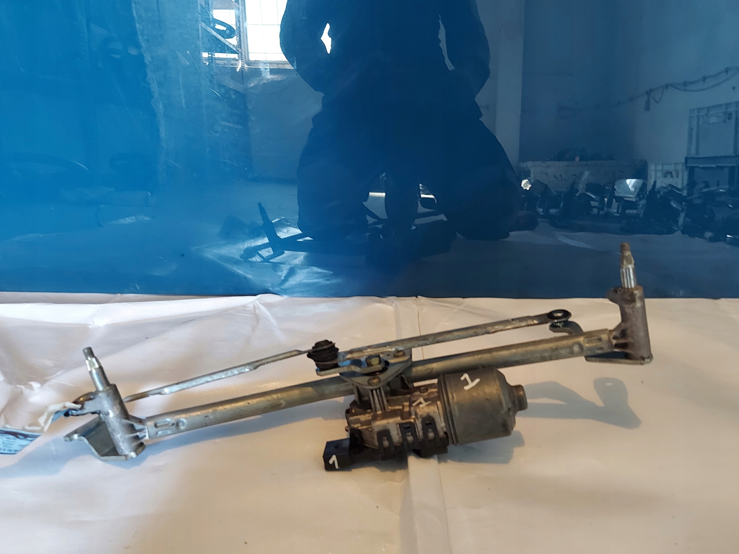 wiper mechanism VW POLO 0390241524 front