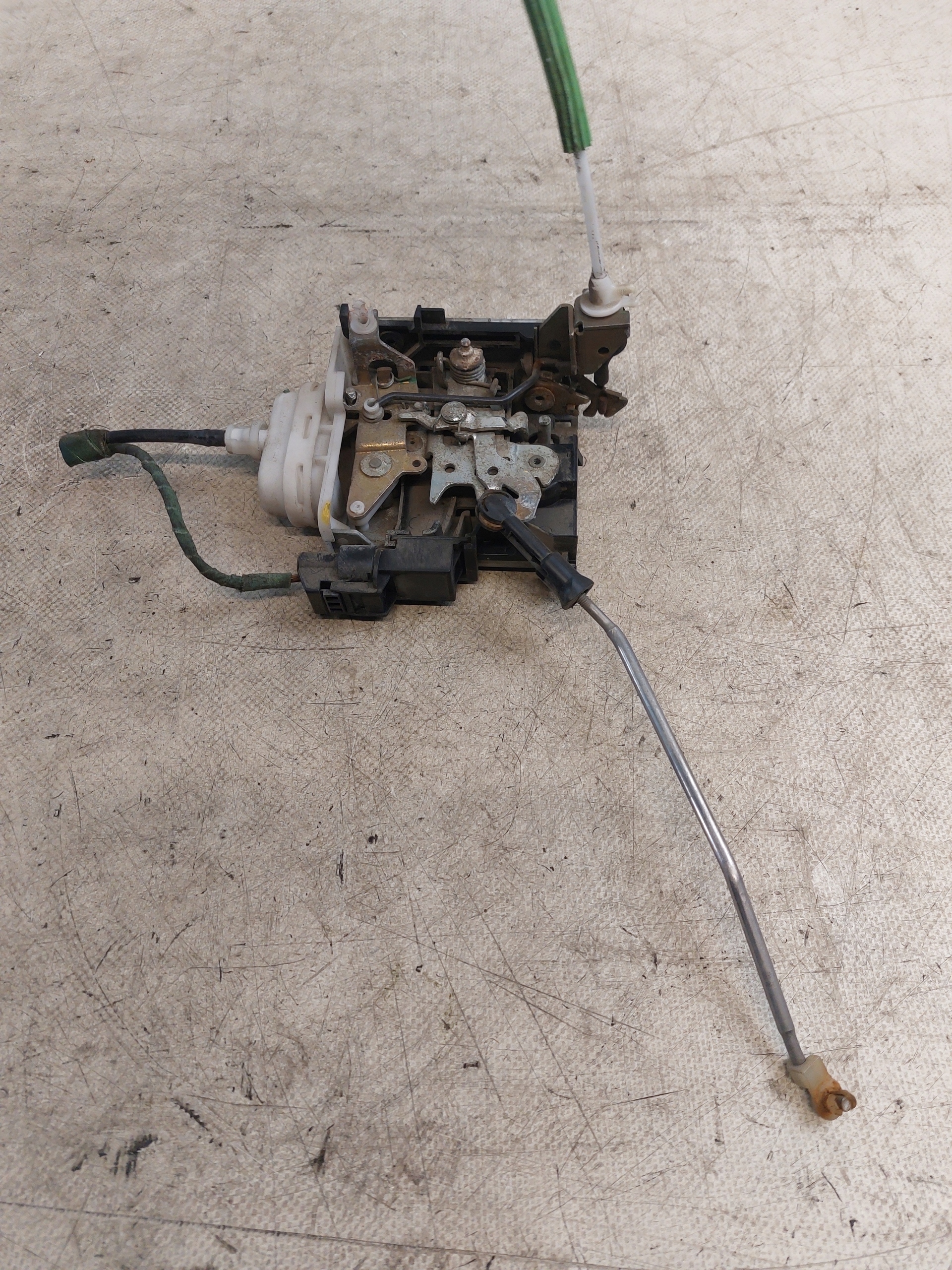 lock door right front AUDI A3 8L 5D