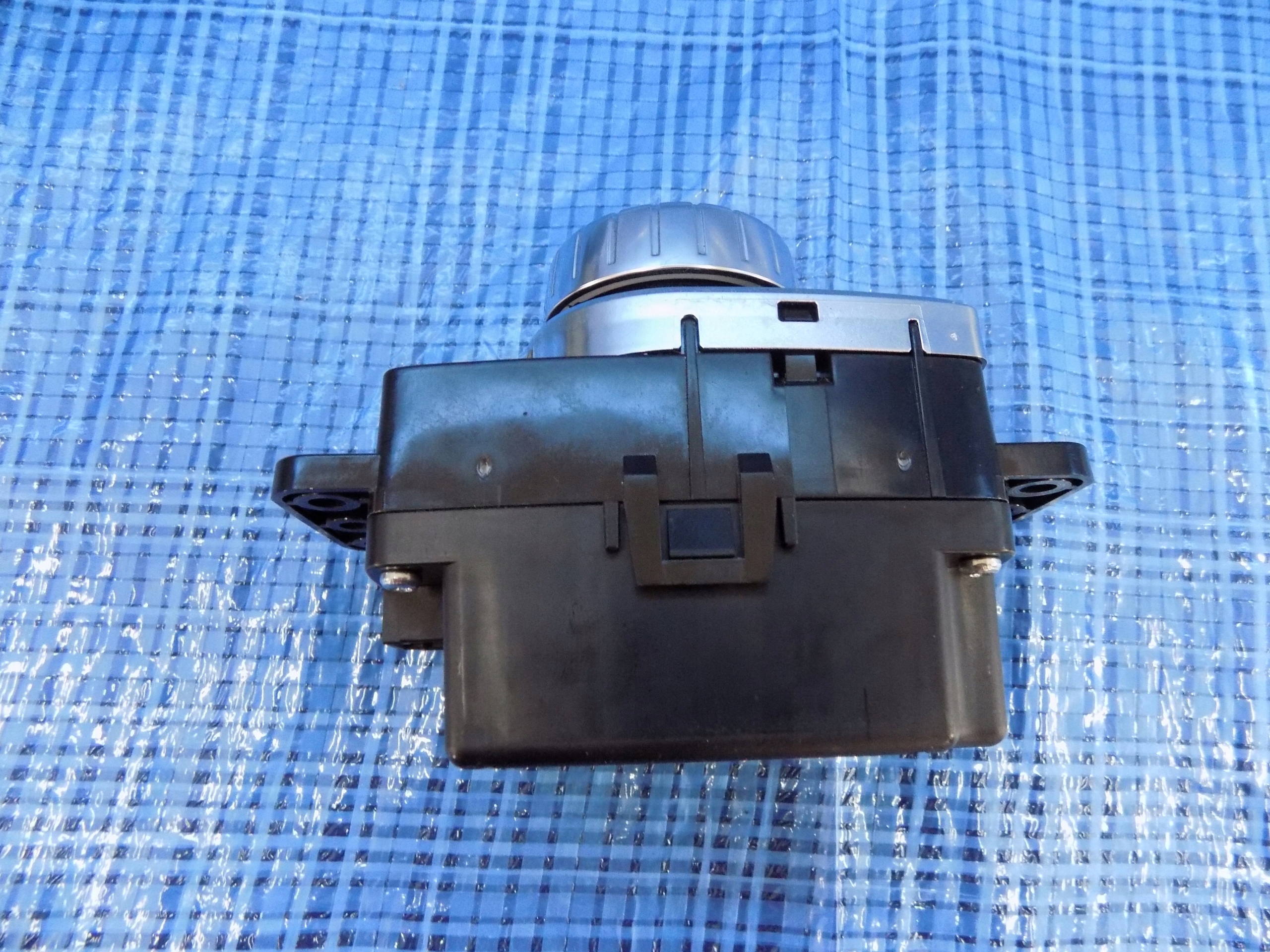 KONTROLER IDRIVE POKRETLO MERCEDES W176 2,2CDI