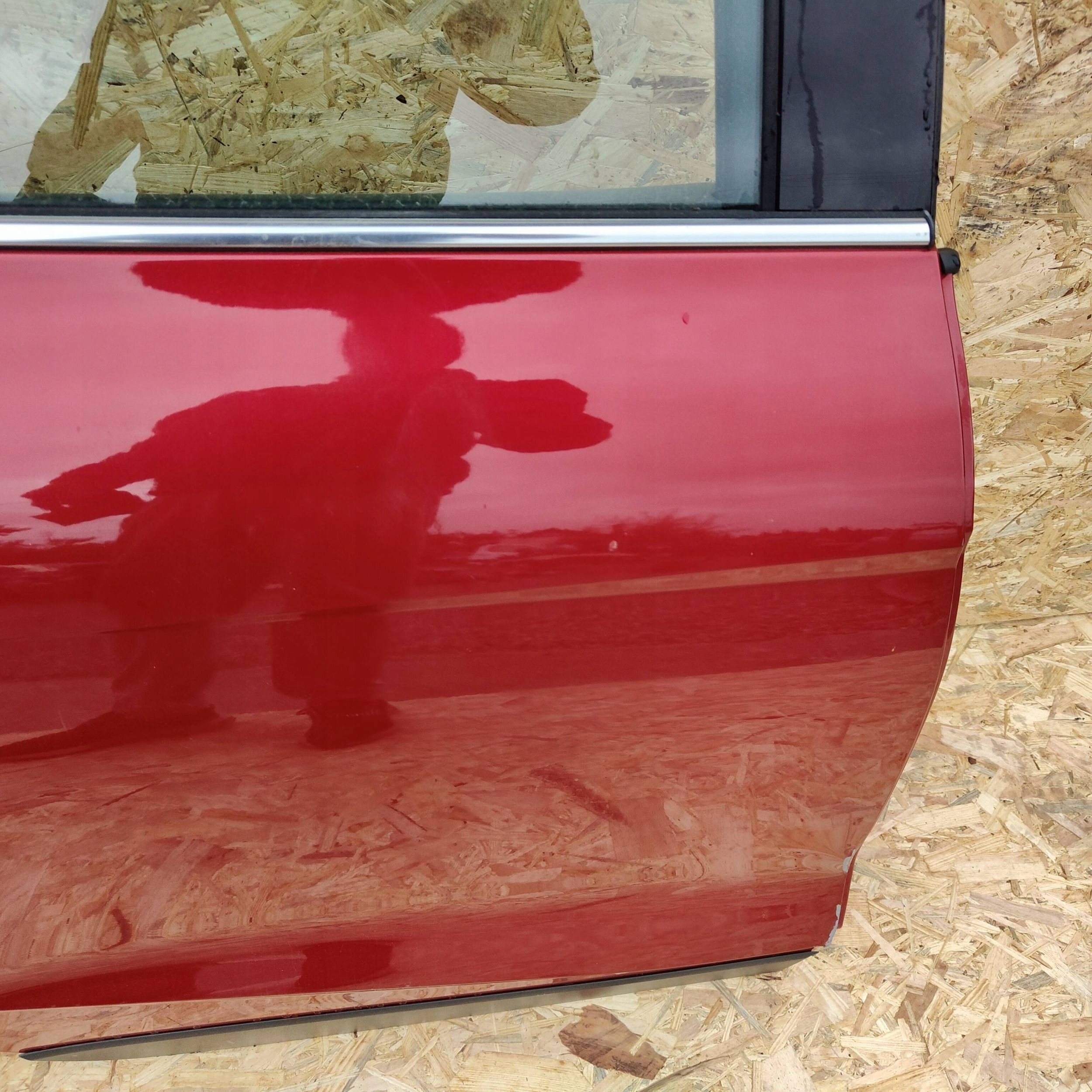 Seat Arona 2019 rear part side right door rear.