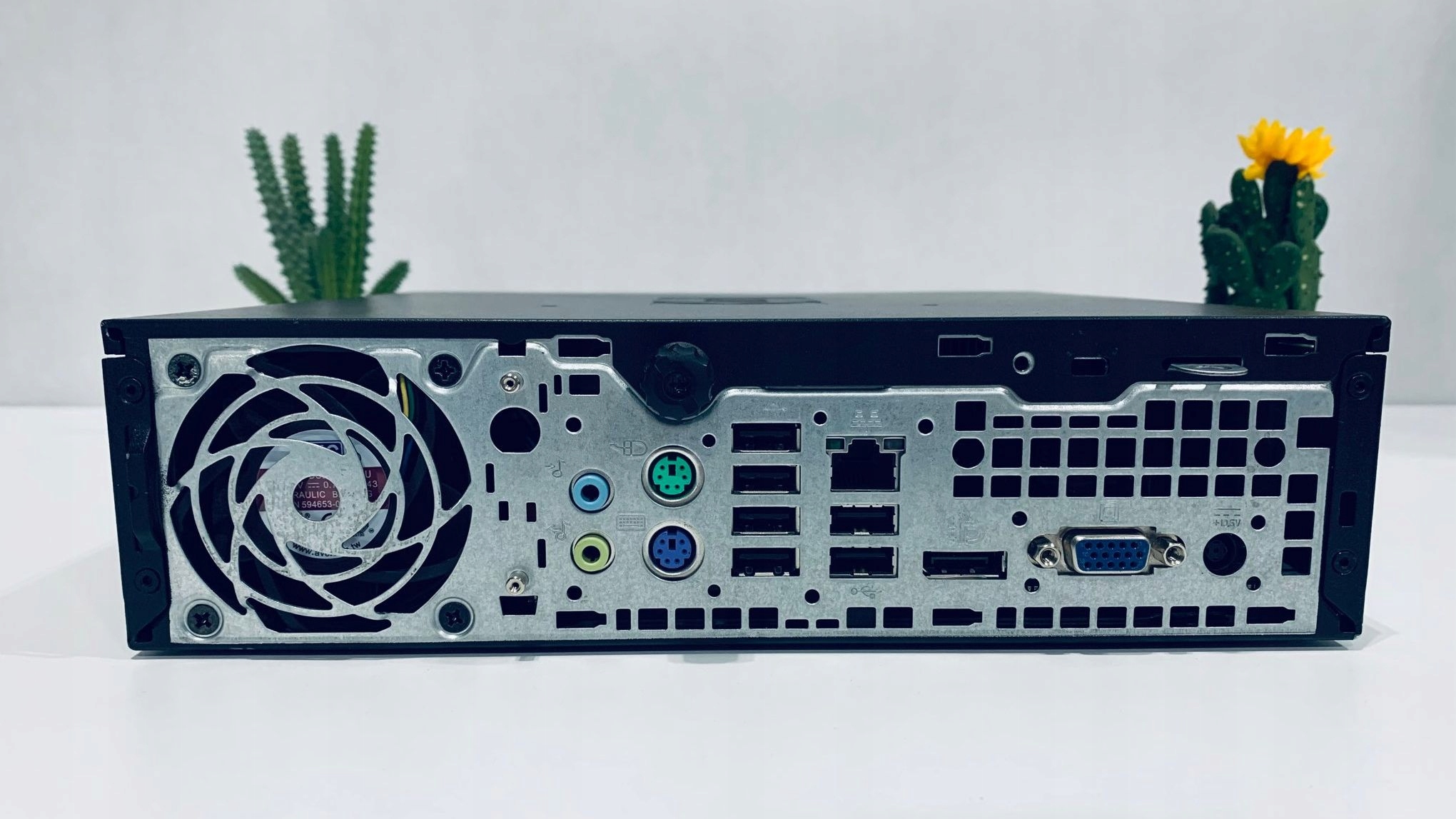 mini PC HP 8200 USFF Intel G630 4/250GB MXM DP W10 EAN (GTIN) 821660131527