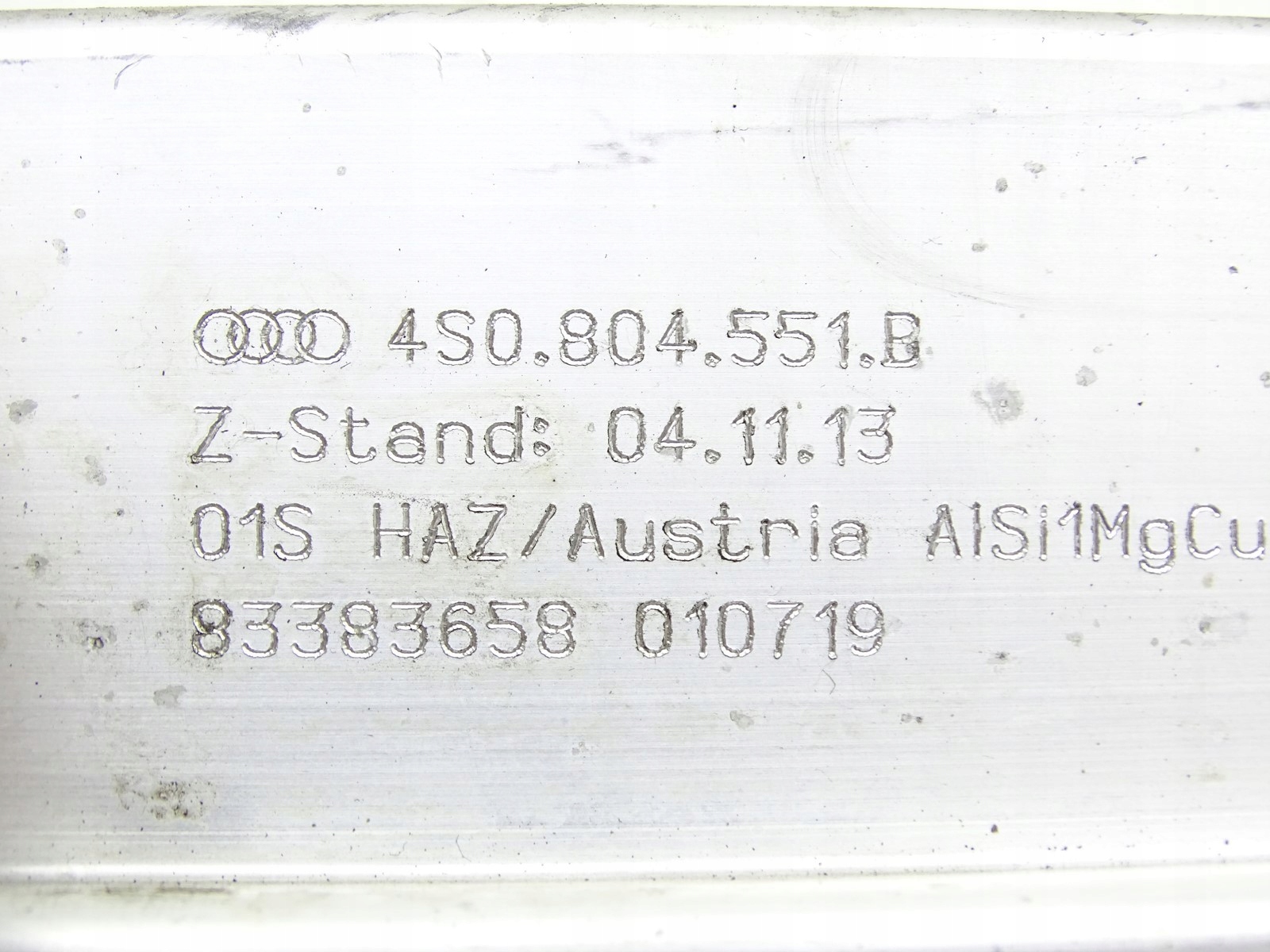 Traverse Traverse Support TUNELU AUDI R8 4S 5.2 V10 4S0804551B
