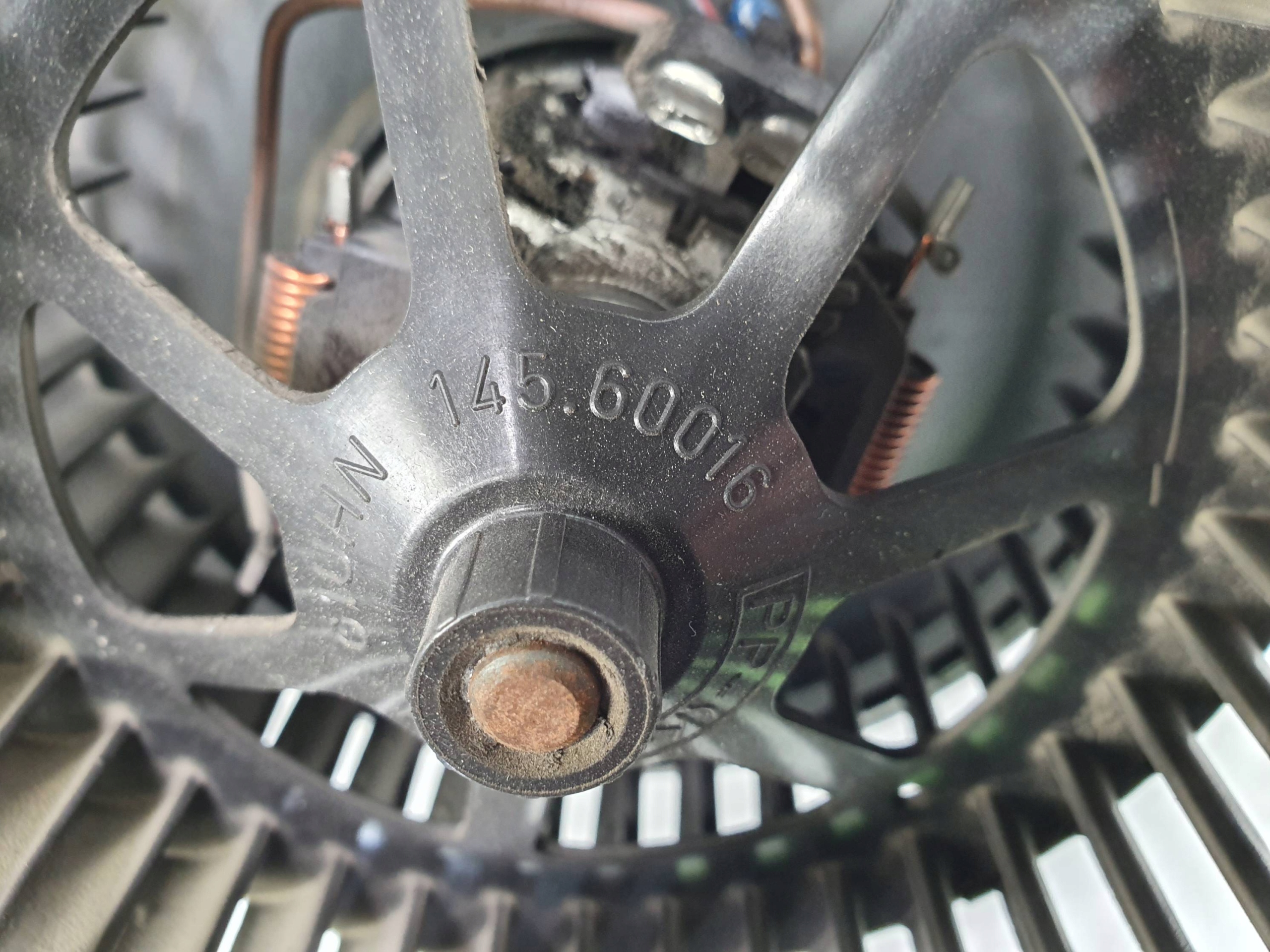 ventilator kabinski 7M0819021 SEAT ALHAMBRA i
