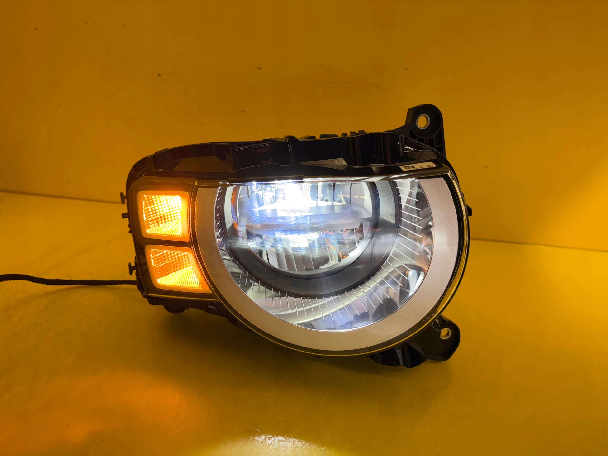 light right Land Rover Defender 2 LED 20