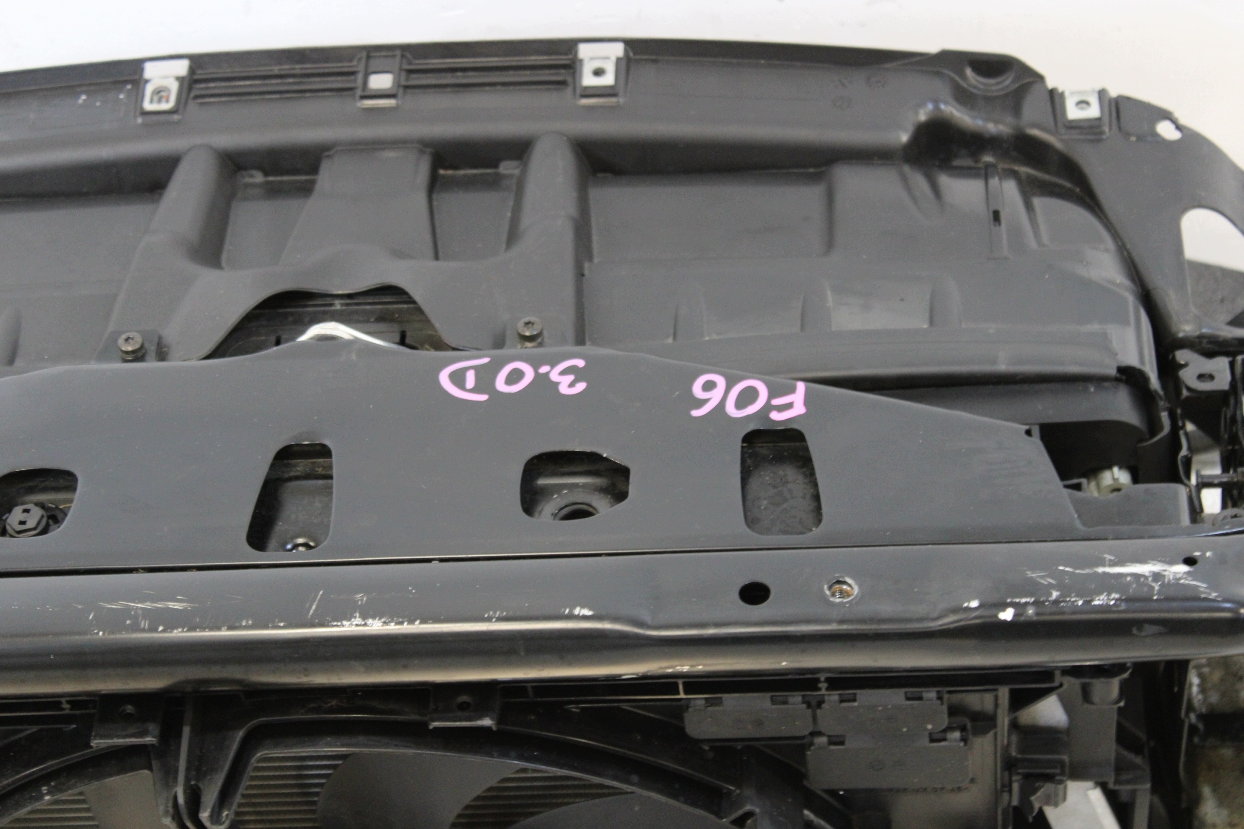 support panel for radiators front pillar radiator BMW 6 GRAN COUPE F06 m-packet 3.0D