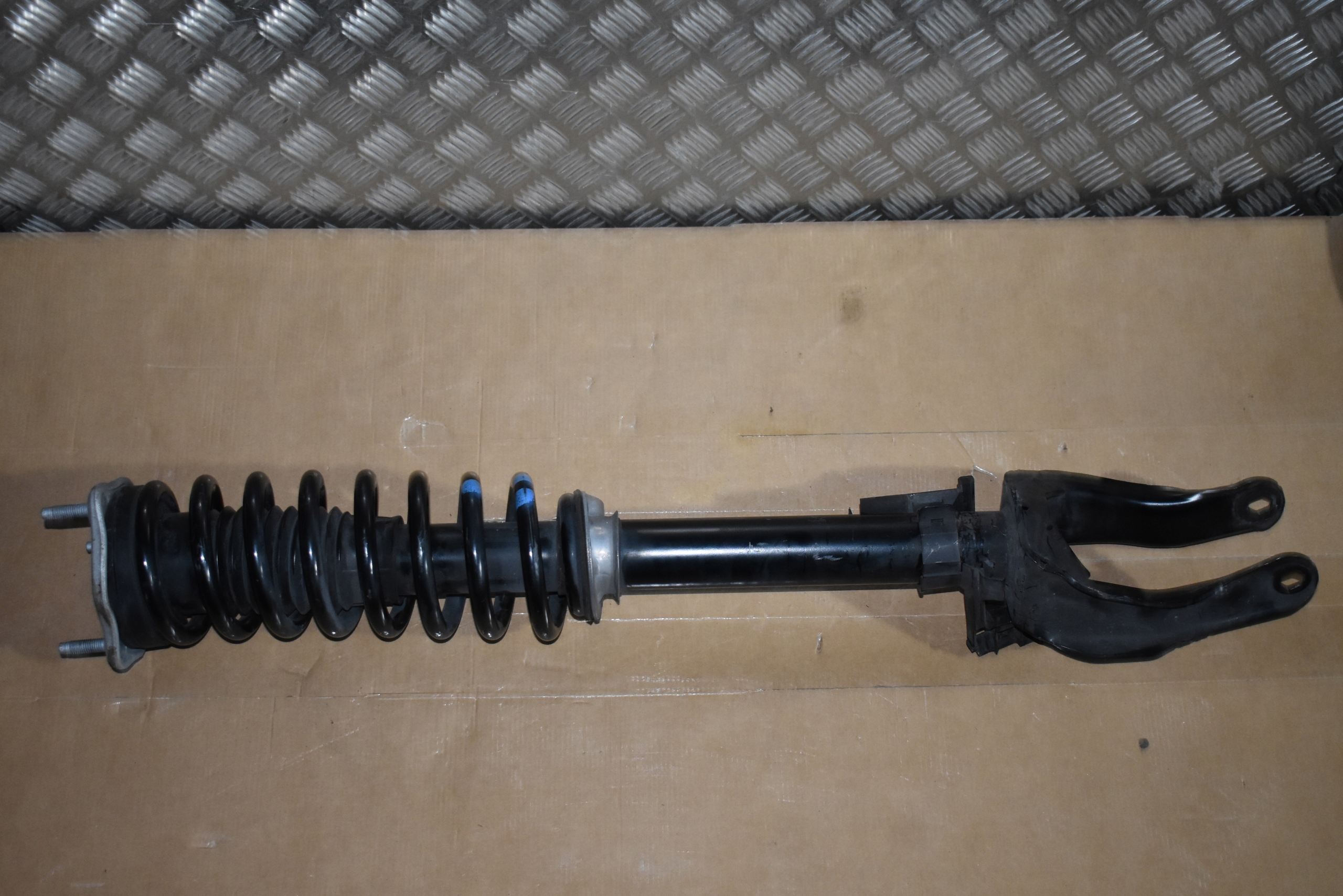 IDEALNY shock absorber front front MERCEDES GLE W167 1