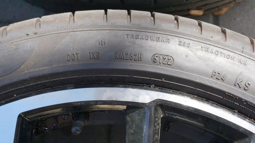 4 Reifen PIRELLI P ZERO 255 40 21