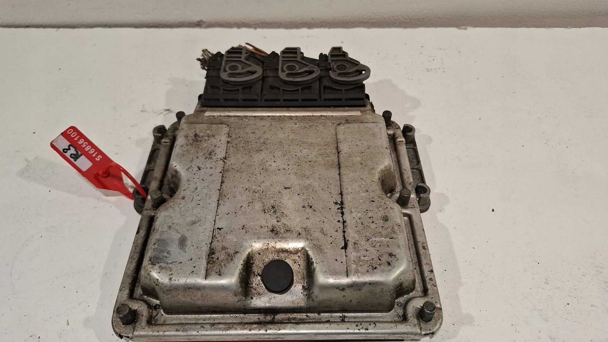 control unit of the engine computer 0281001999 Renault Espace III 2.2 TD